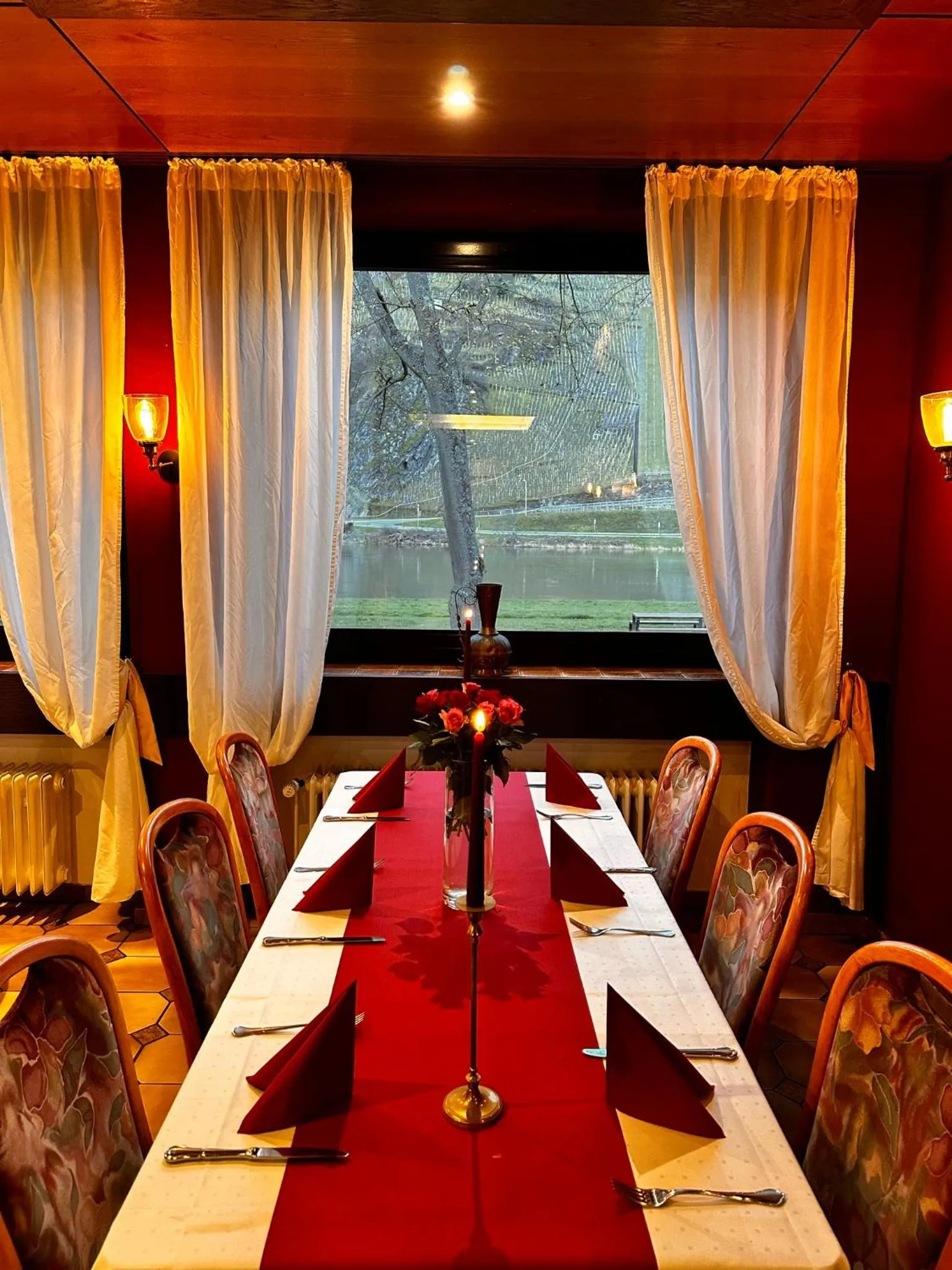 Restaurant/places to eat in Hotel Krone Riesling