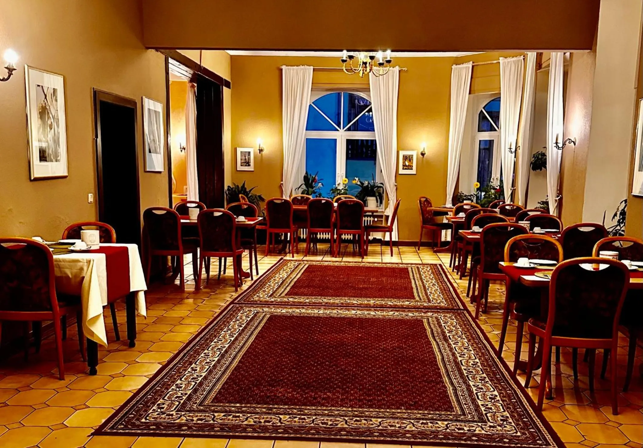 Restaurant/places to eat in Hotel Krone Riesling