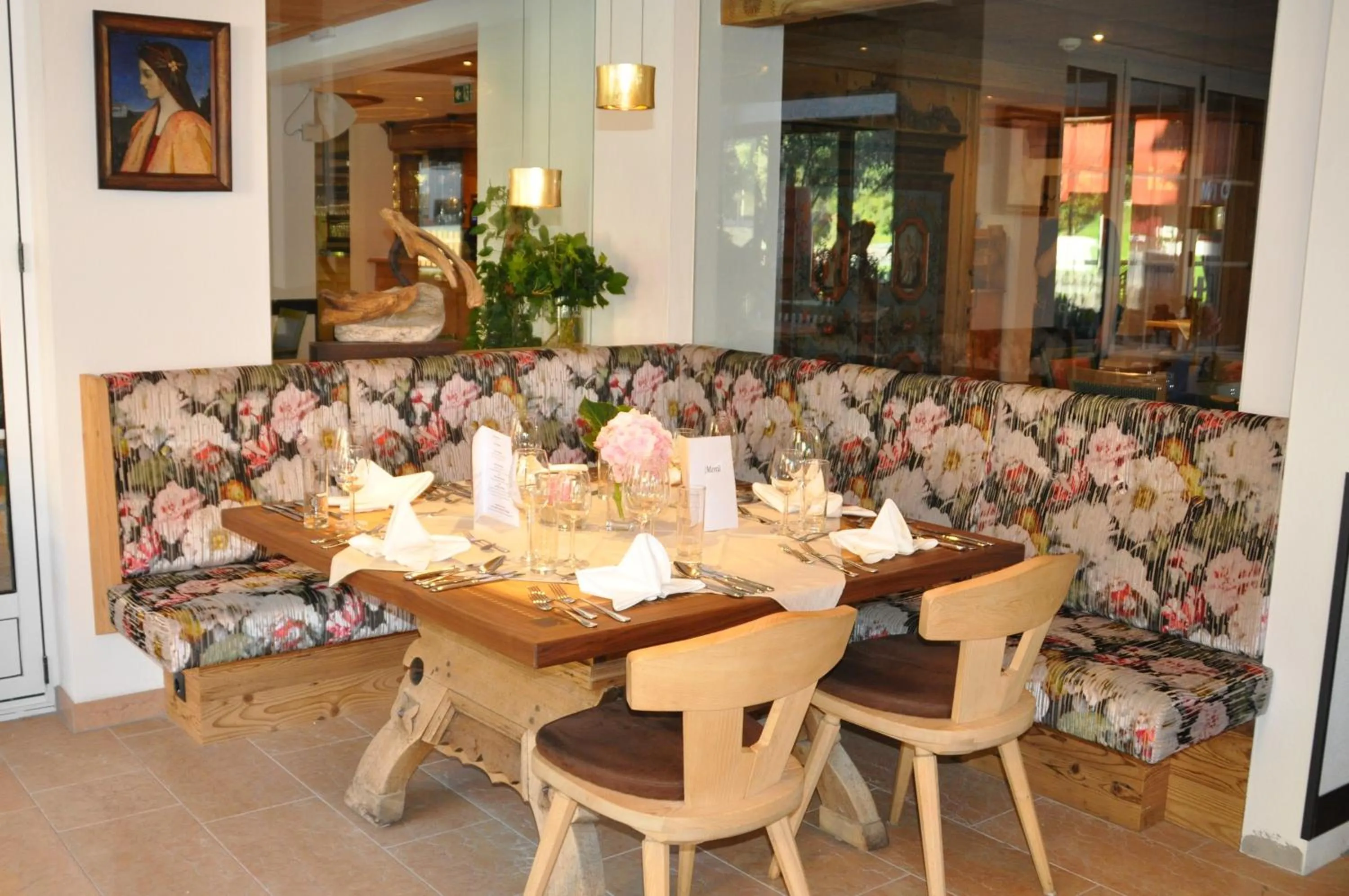 Restaurant/places to eat in Hotel Tipotsch