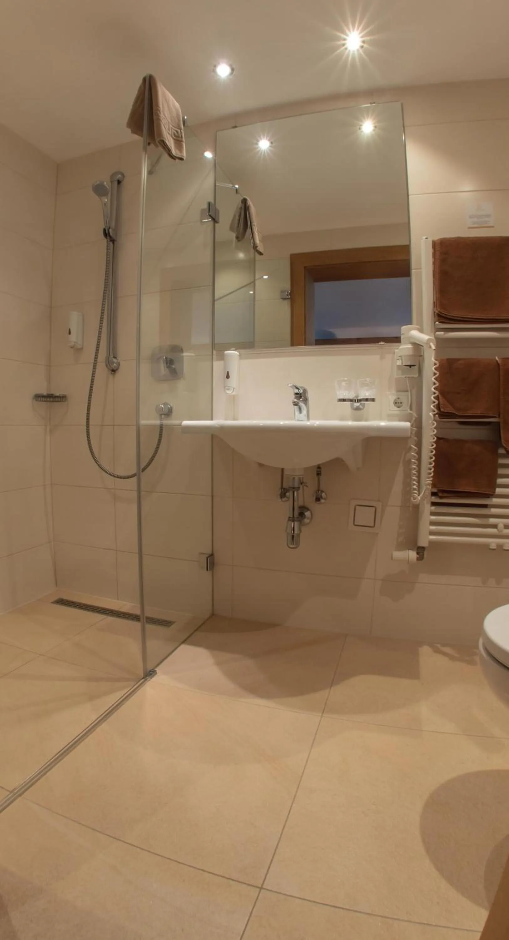 Bathroom in Hotel Tipotsch