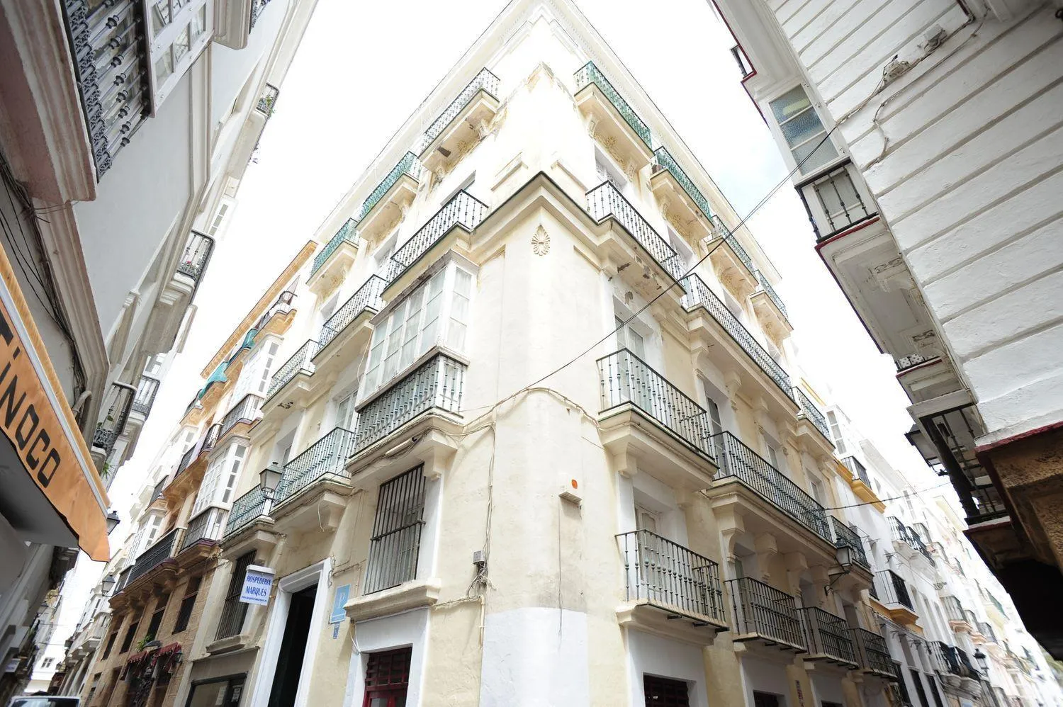 Facade/entrance in Hospederia Marqués