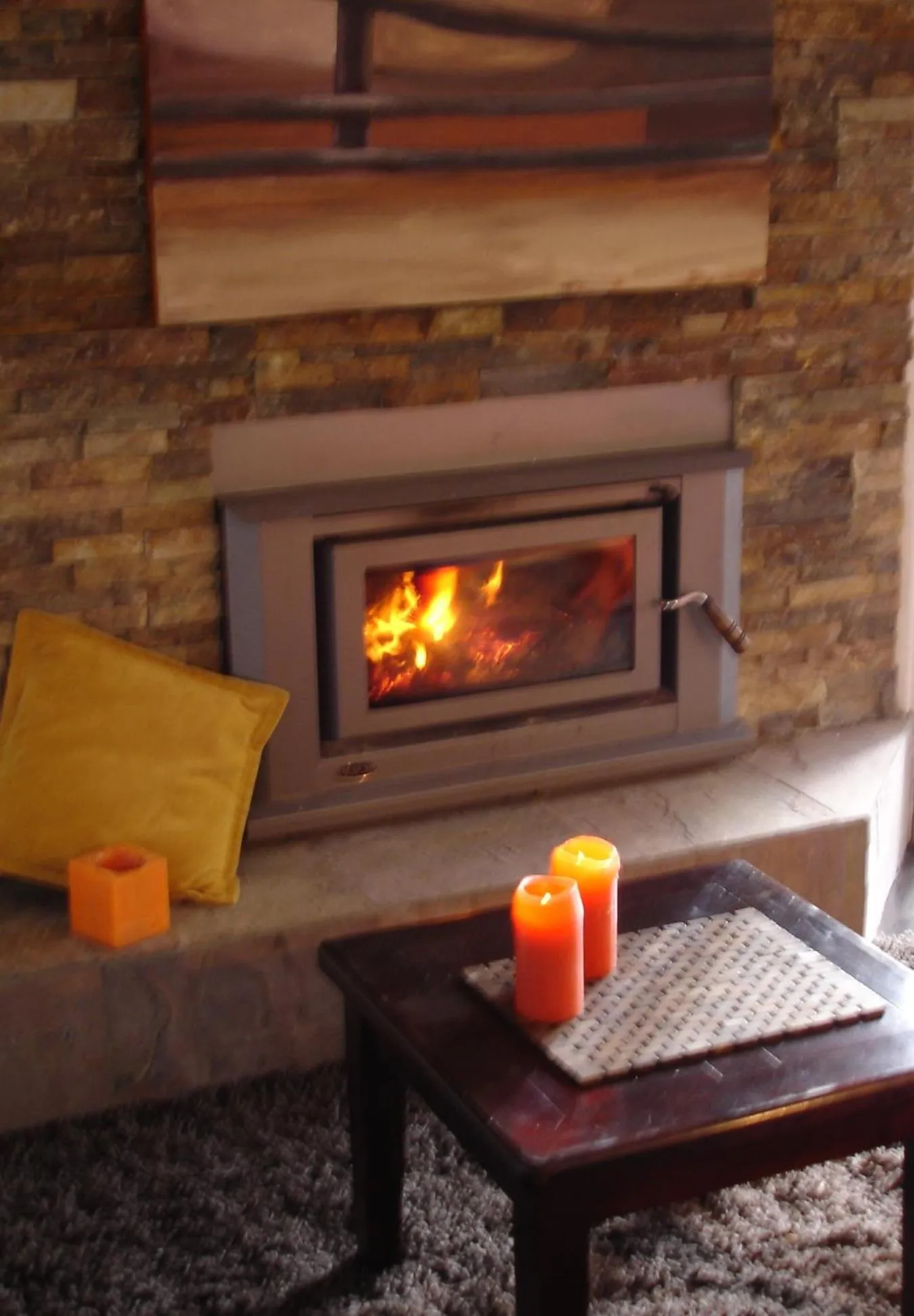 fireplace in Blue Cliffs Retreat