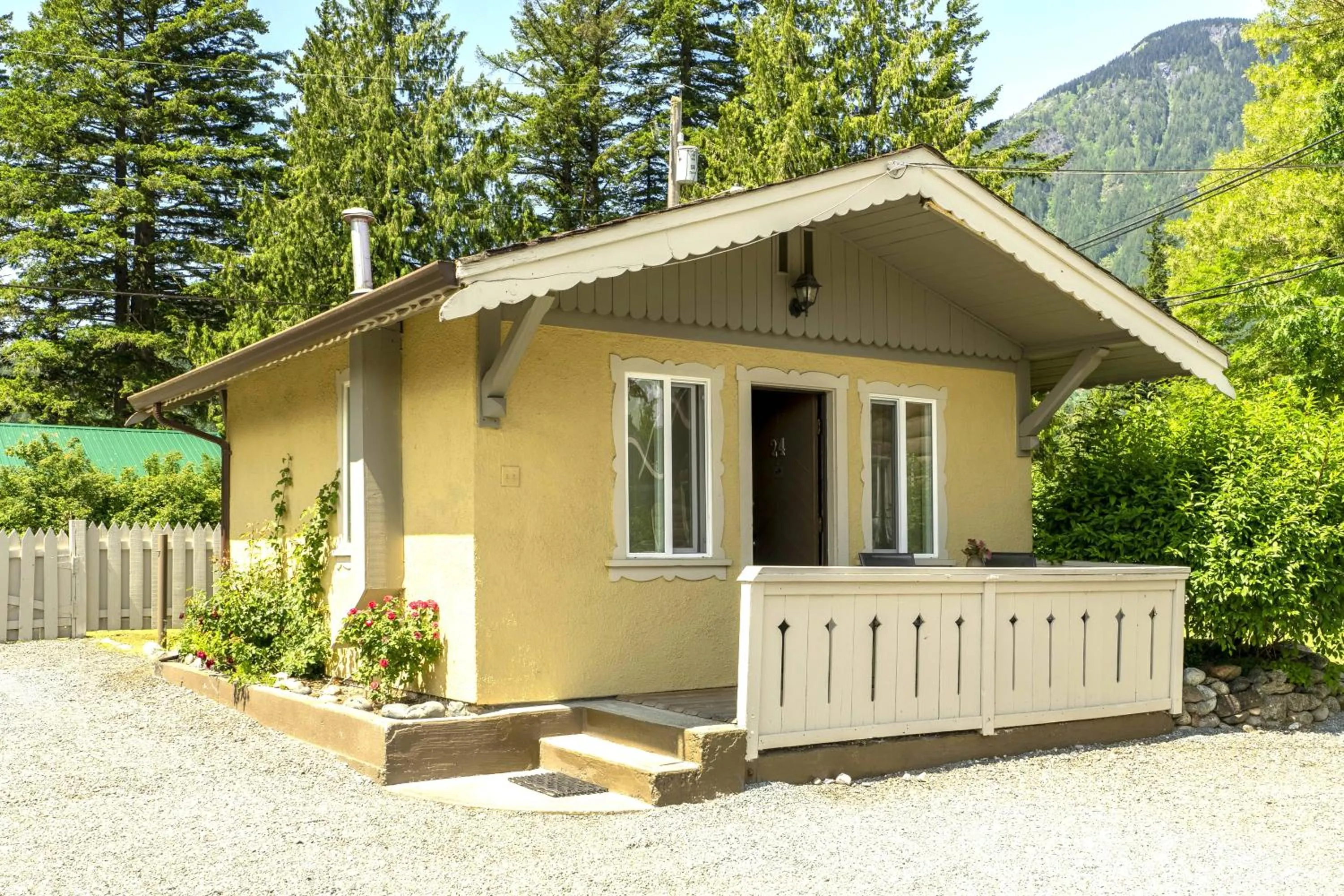 Richca Chalets Resort