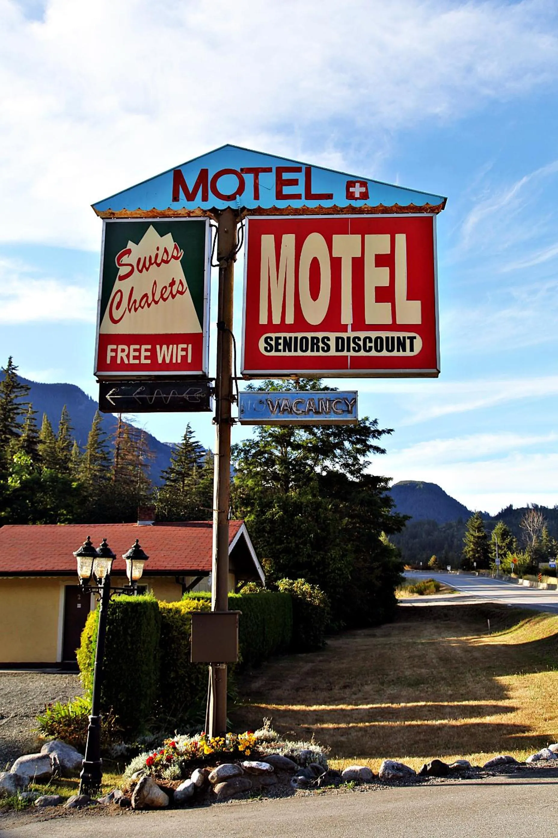Property building in Swiss Chalets Motel