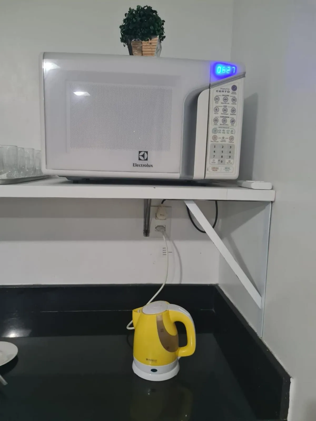 Coffee/tea facilities in Pousada Pérola Dourada