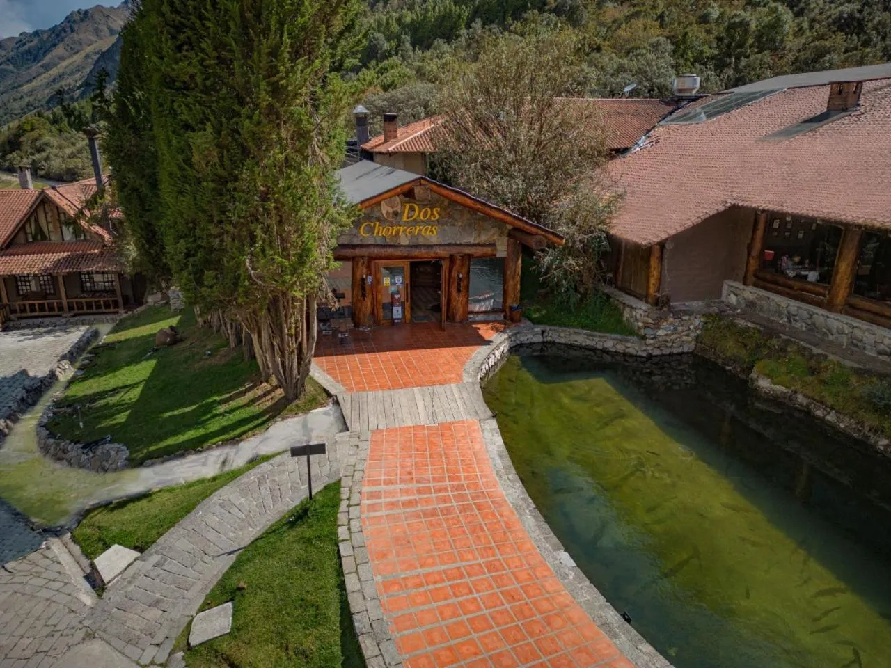 Property building in Hacienda Hostería Dos Chorreras