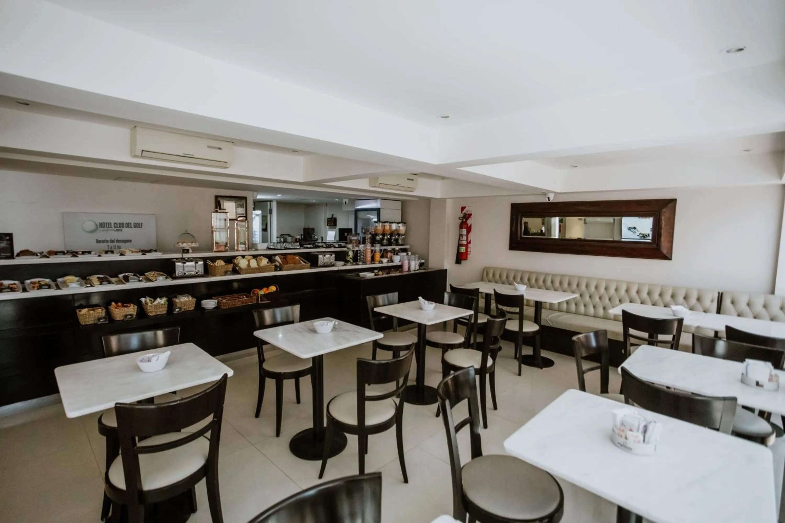 Breakfast in Hotel Club del Golf