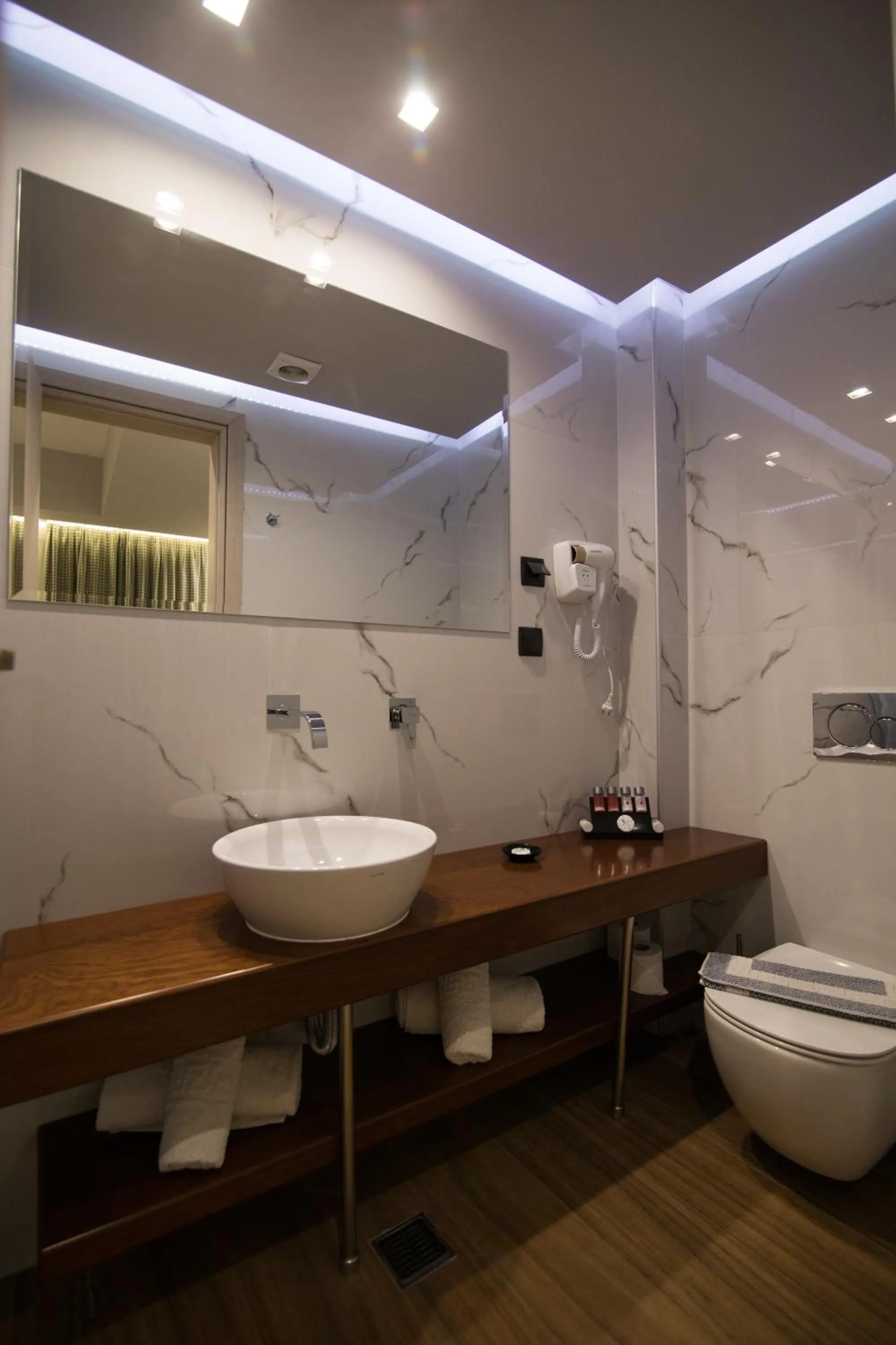 Toilet in Aianteion Bay Luxury Hotel & Suites