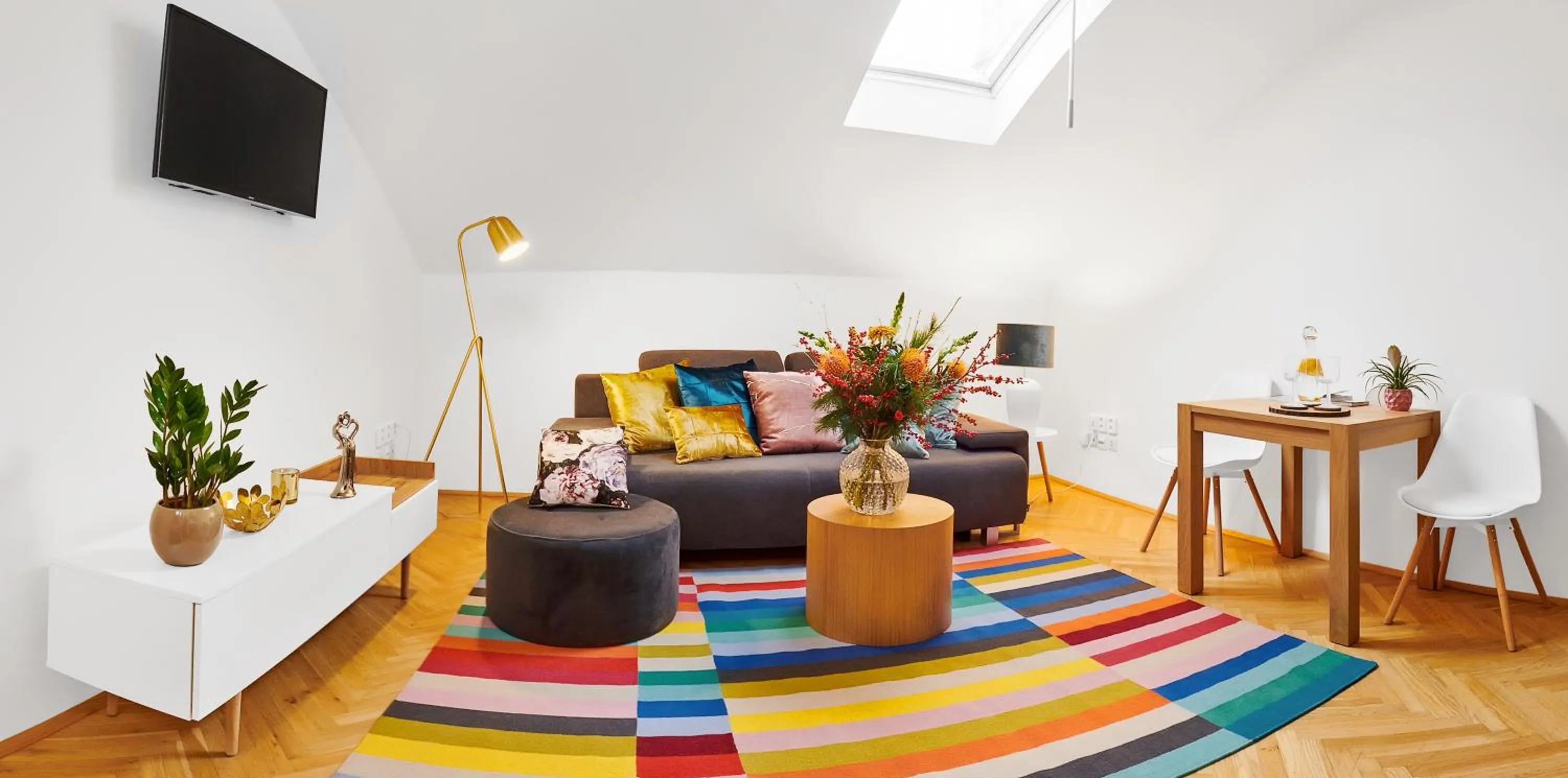 TV and multimedia in Royal Route Residence Lesser Town