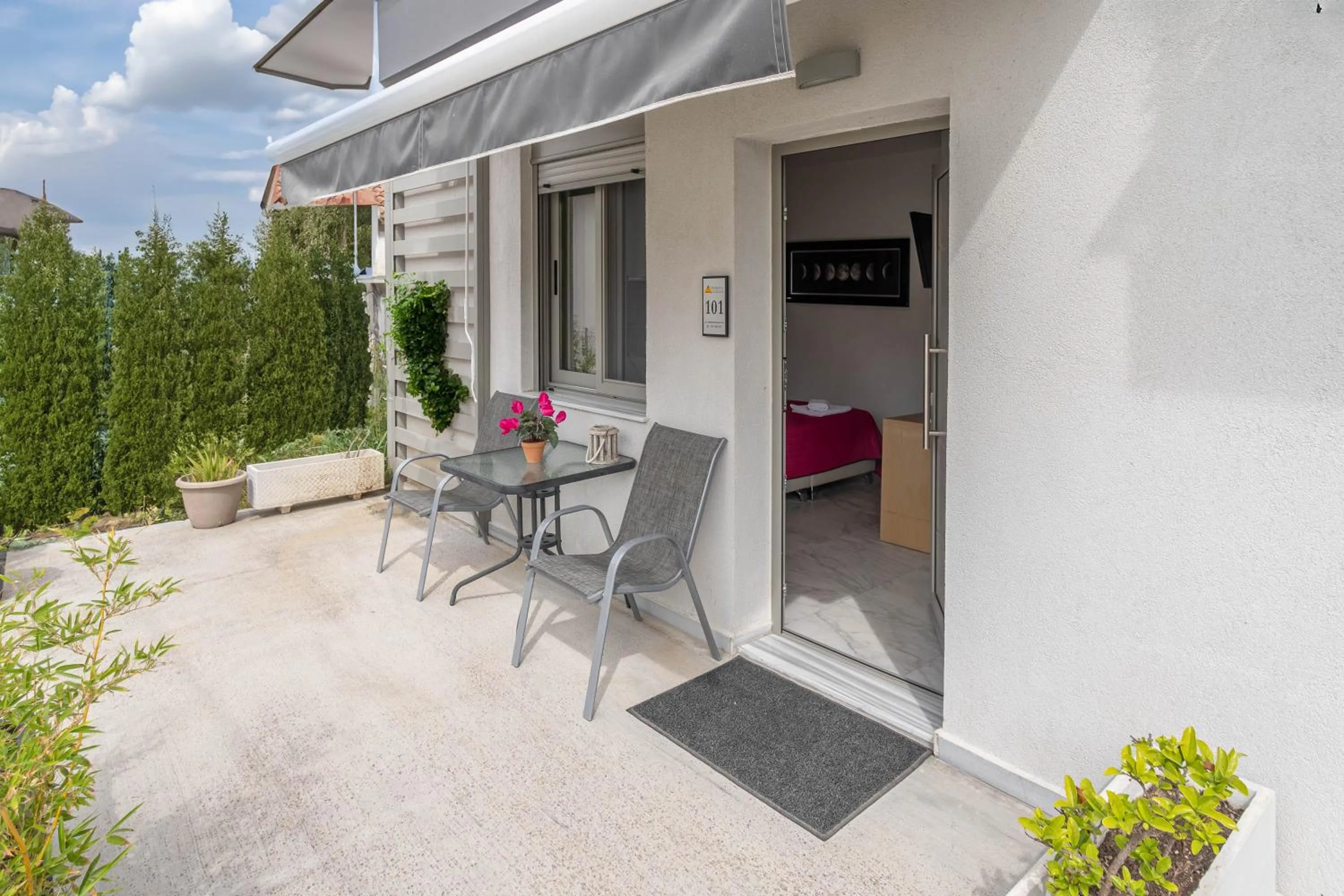 Balcony/Terrace in Nymphes Deluxe Accommodation Pefkochori