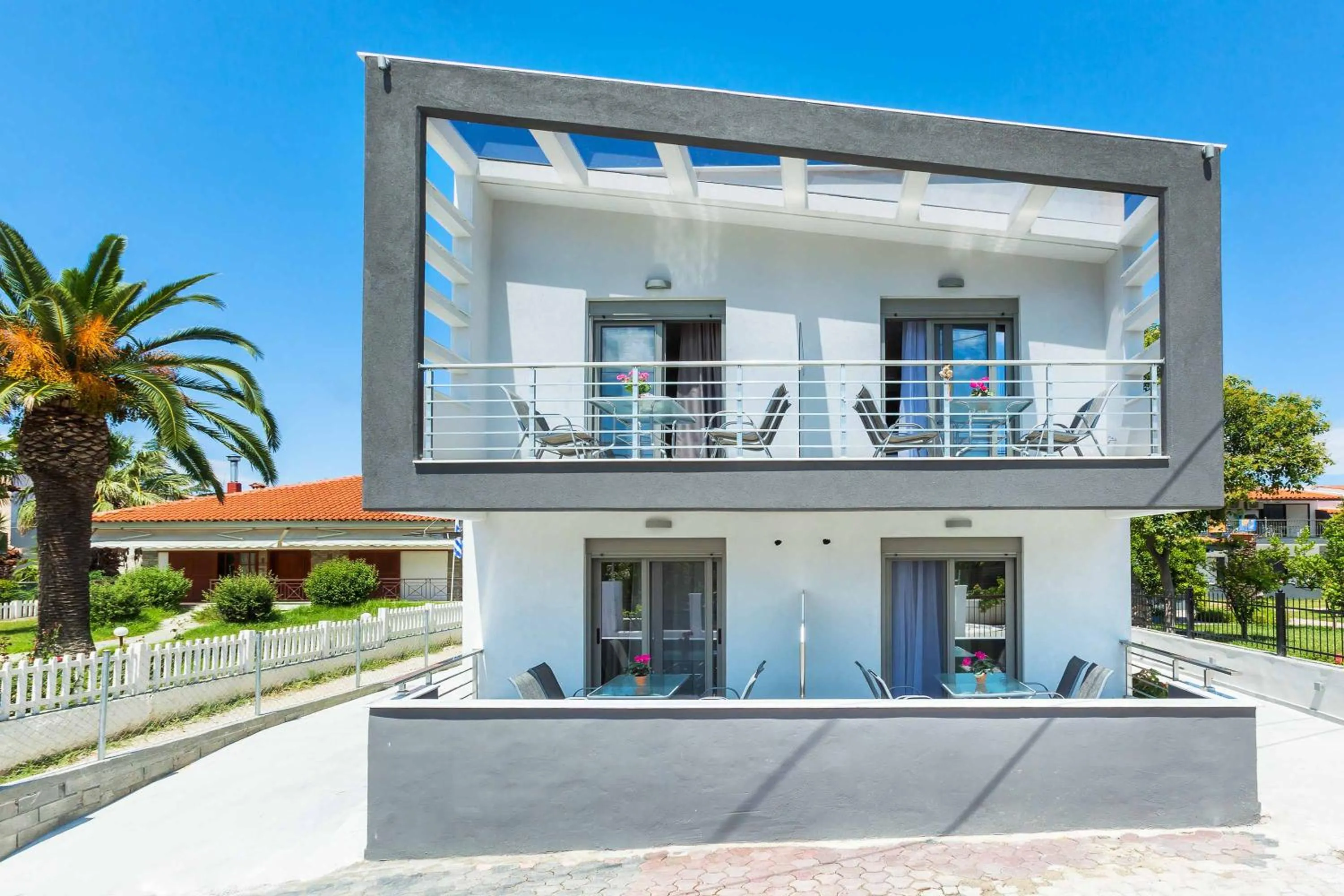 Property building in Nymphes Deluxe Accommodation Pefkochori