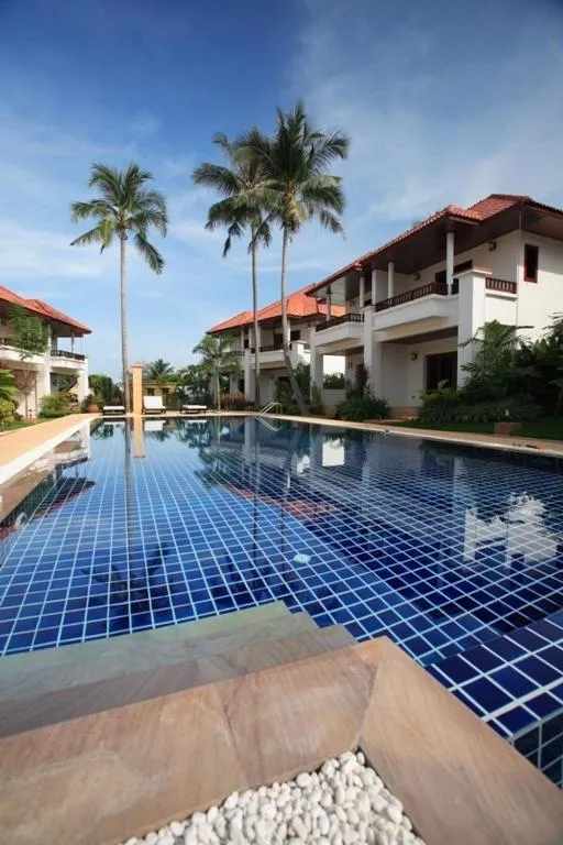 Swimming pool in The Gardens