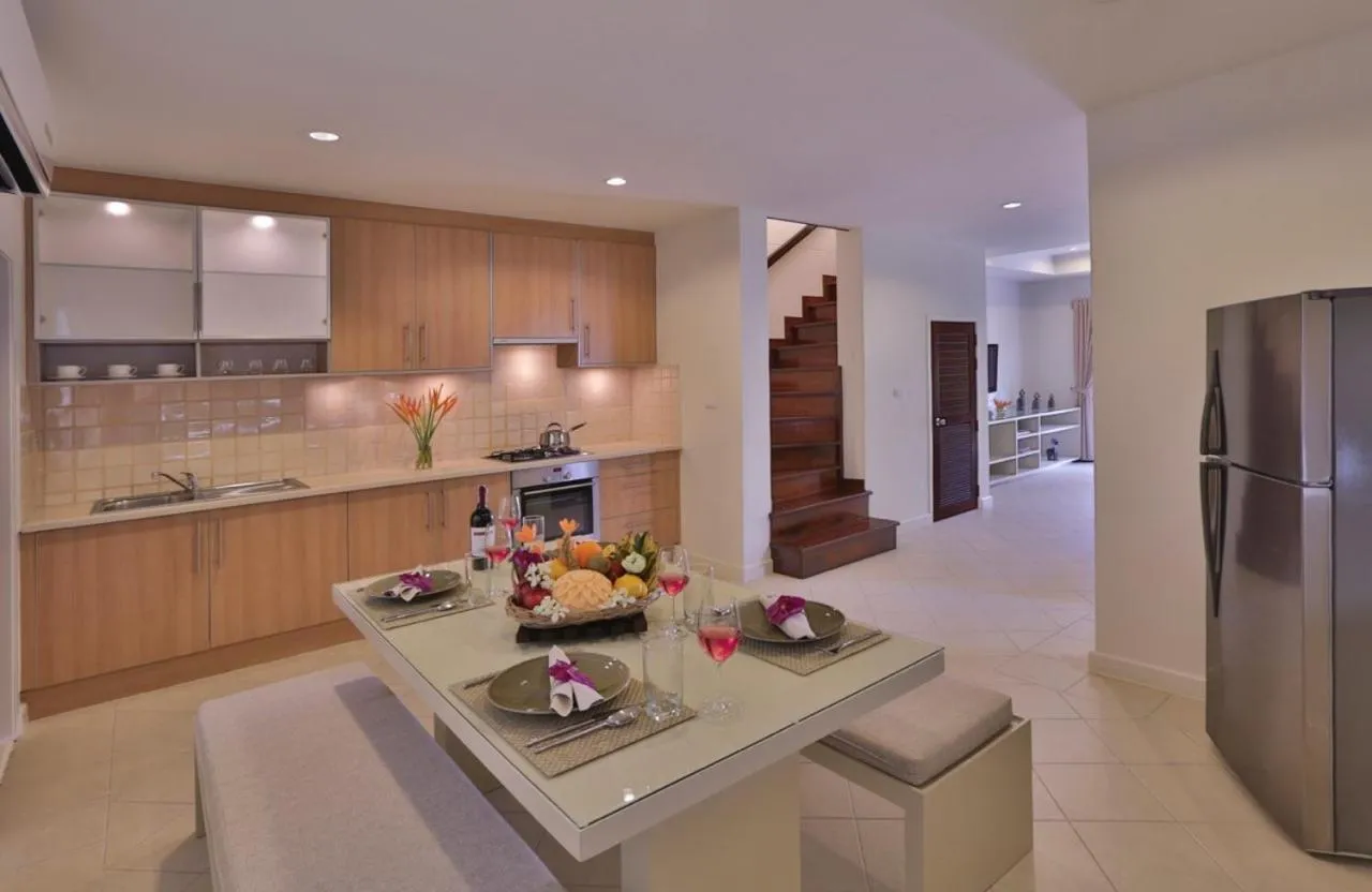 Kitchen or kitchenette in The Gardens