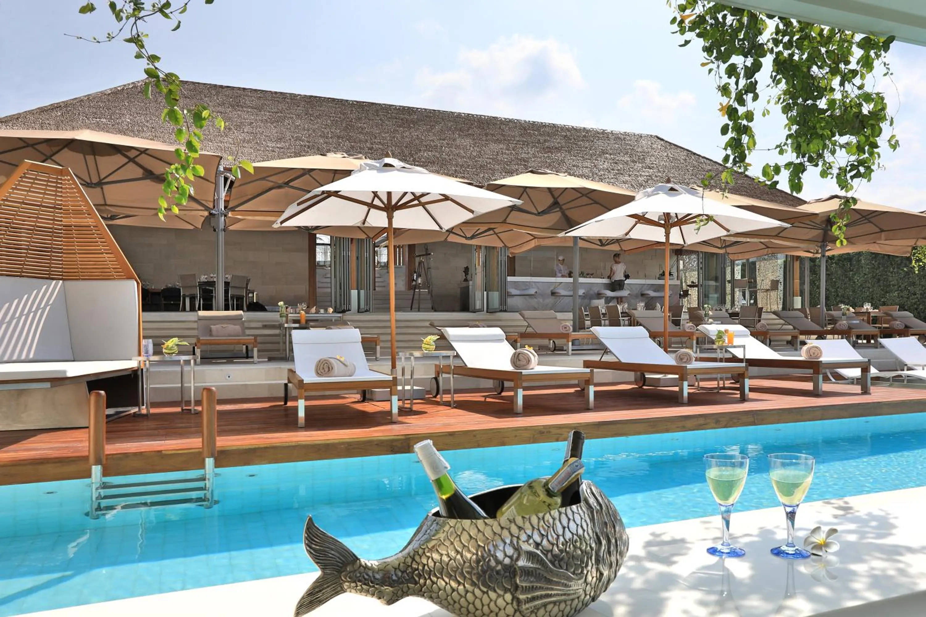 Area and facilities in The Gardens