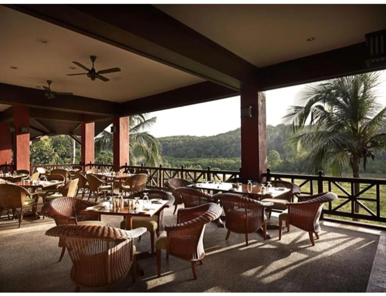 Restaurant/places to eat in Redang Island Resort