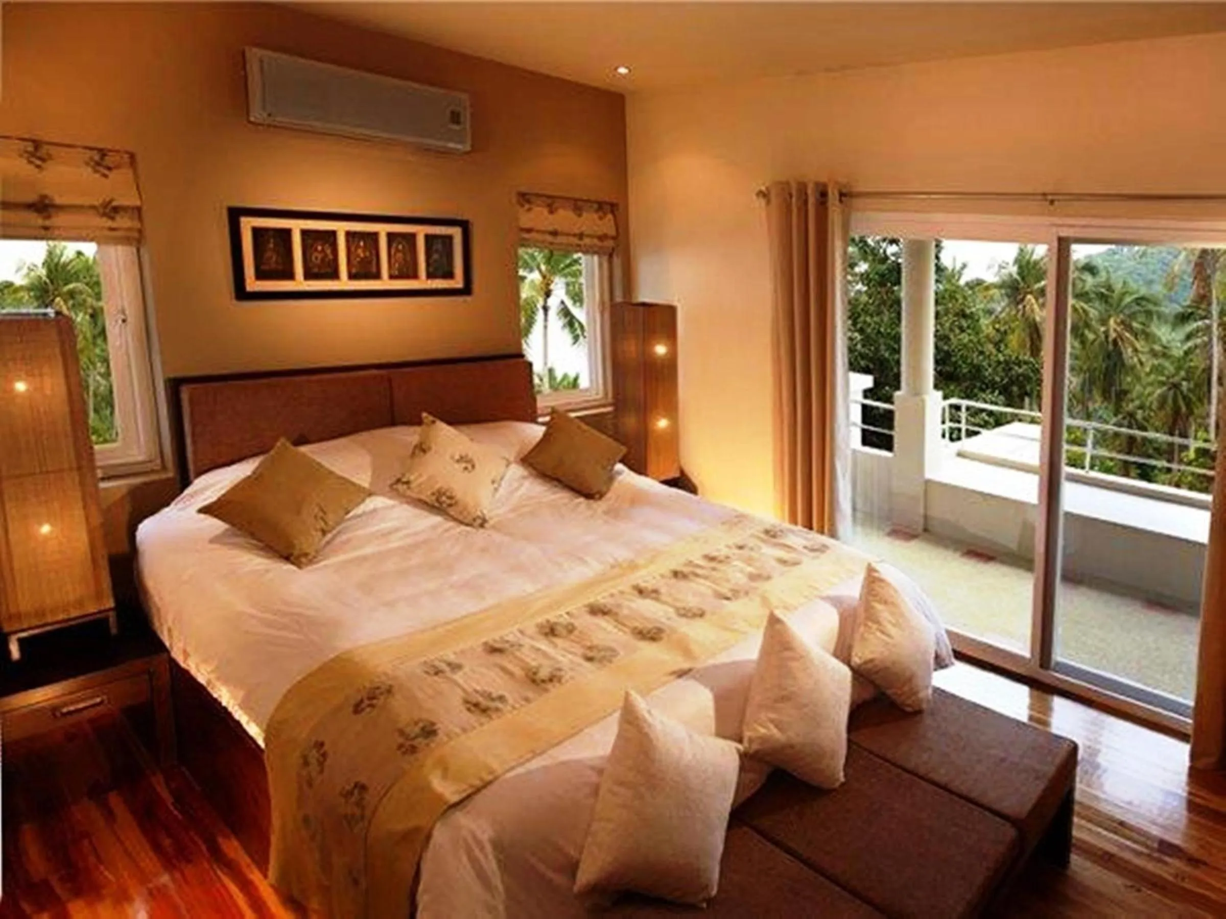 Bedroom, Bed in Park Lane