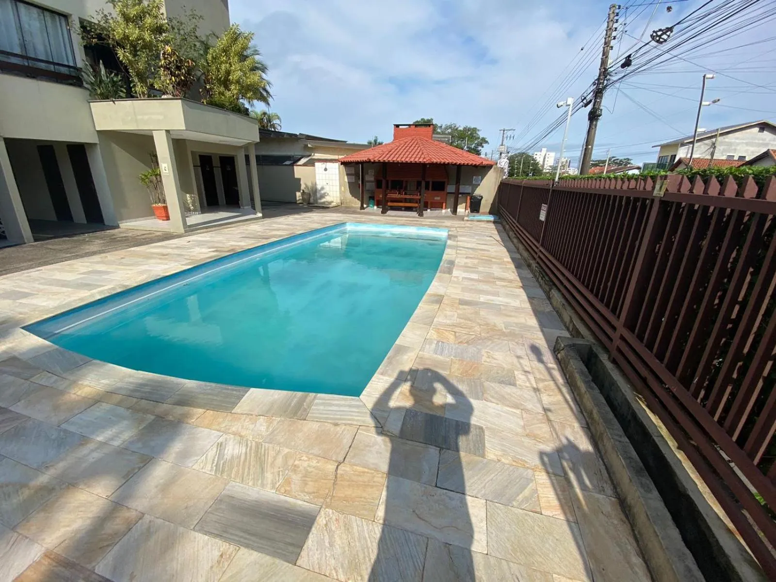 Swimming pool in apto lindo 2 dor piscina AR internet 102 B