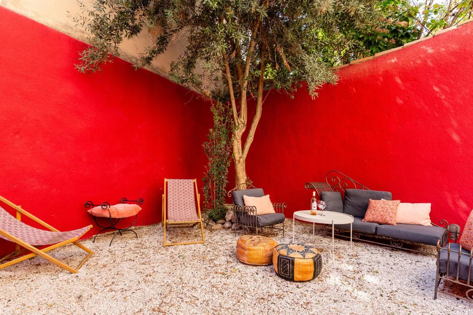 Patio in LE PANIER ENCHANTÉ - Suites & Loft - Terrasse et patio au dessus du Vieux Port