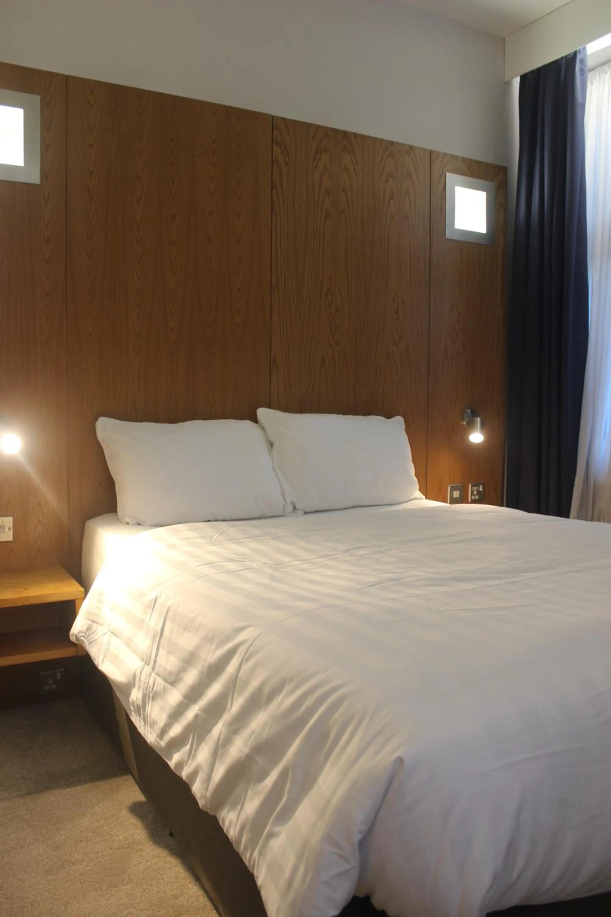 Bed in Corona Hotel Rotherham Sheffield Meadowhall