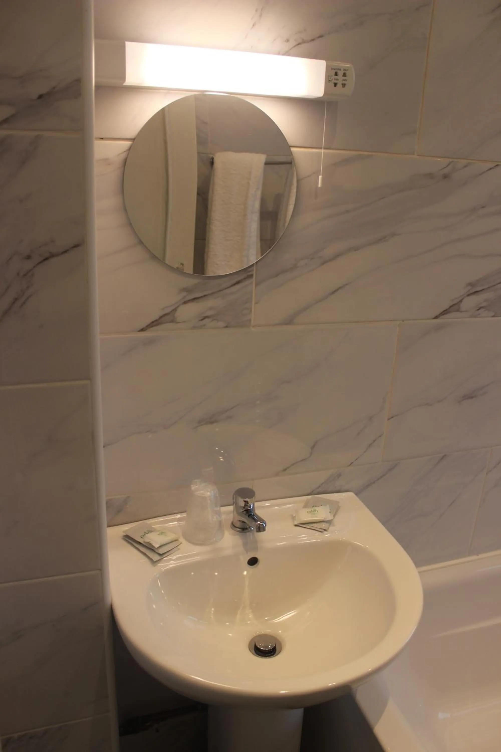 Corona Hotel Rotherham Sheffield Meadowhall