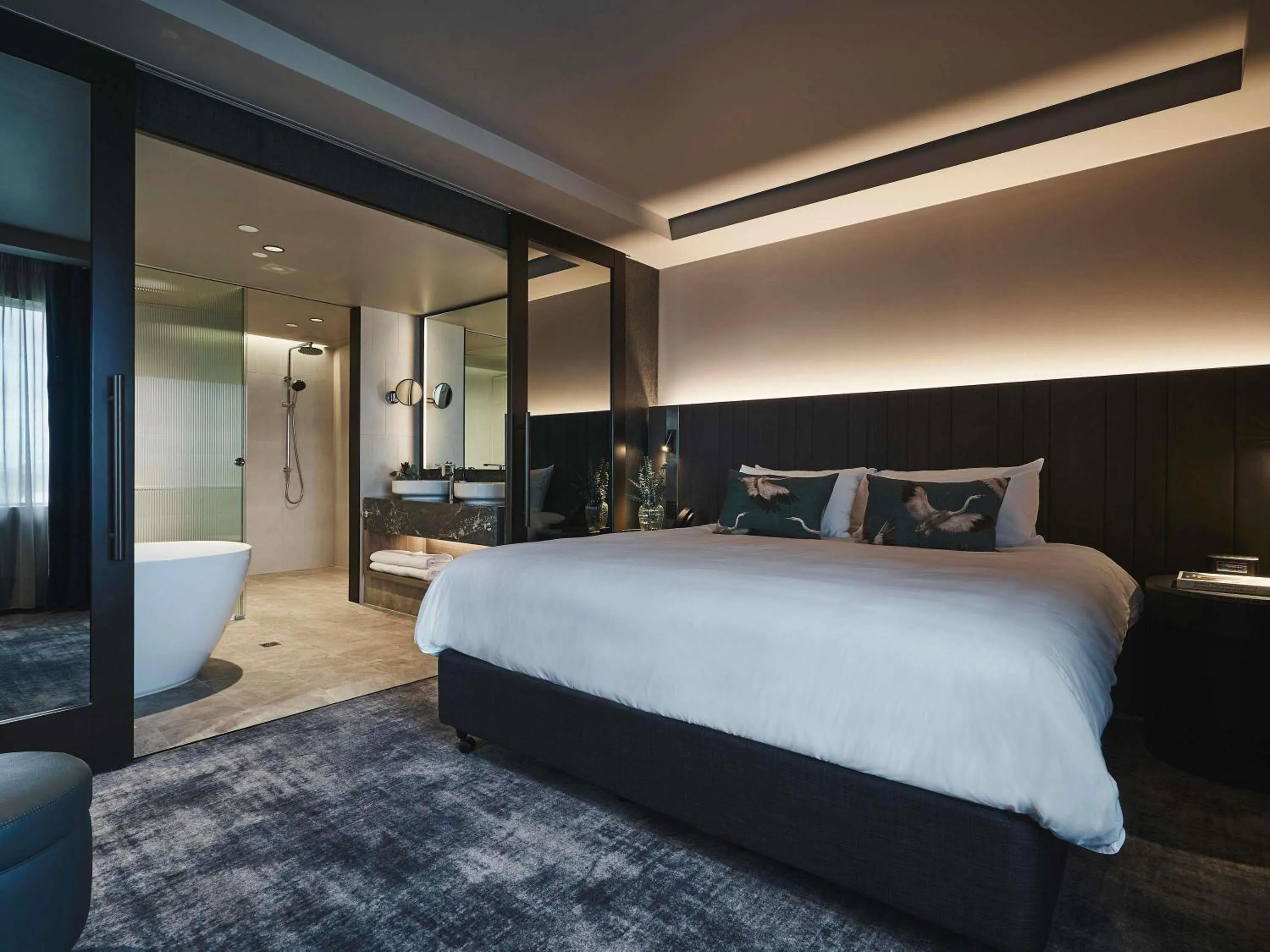 Bedroom, Bed in Pullman Melbourne On the Park