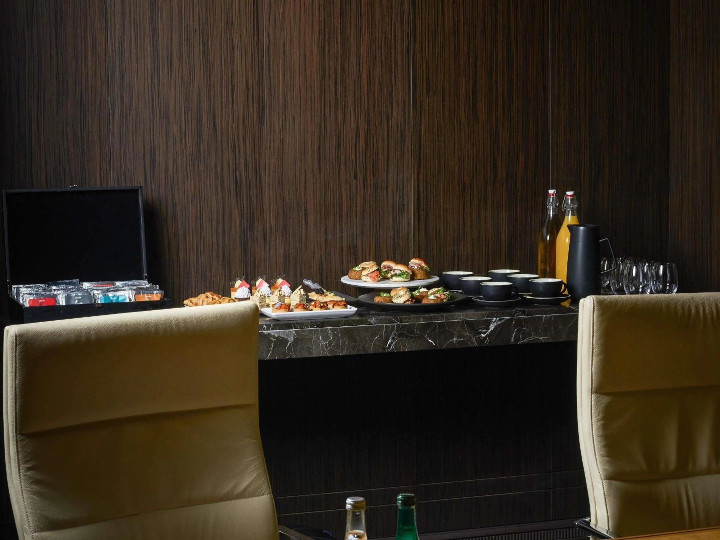 Meeting/conference room in Pullman Melbourne On the Park