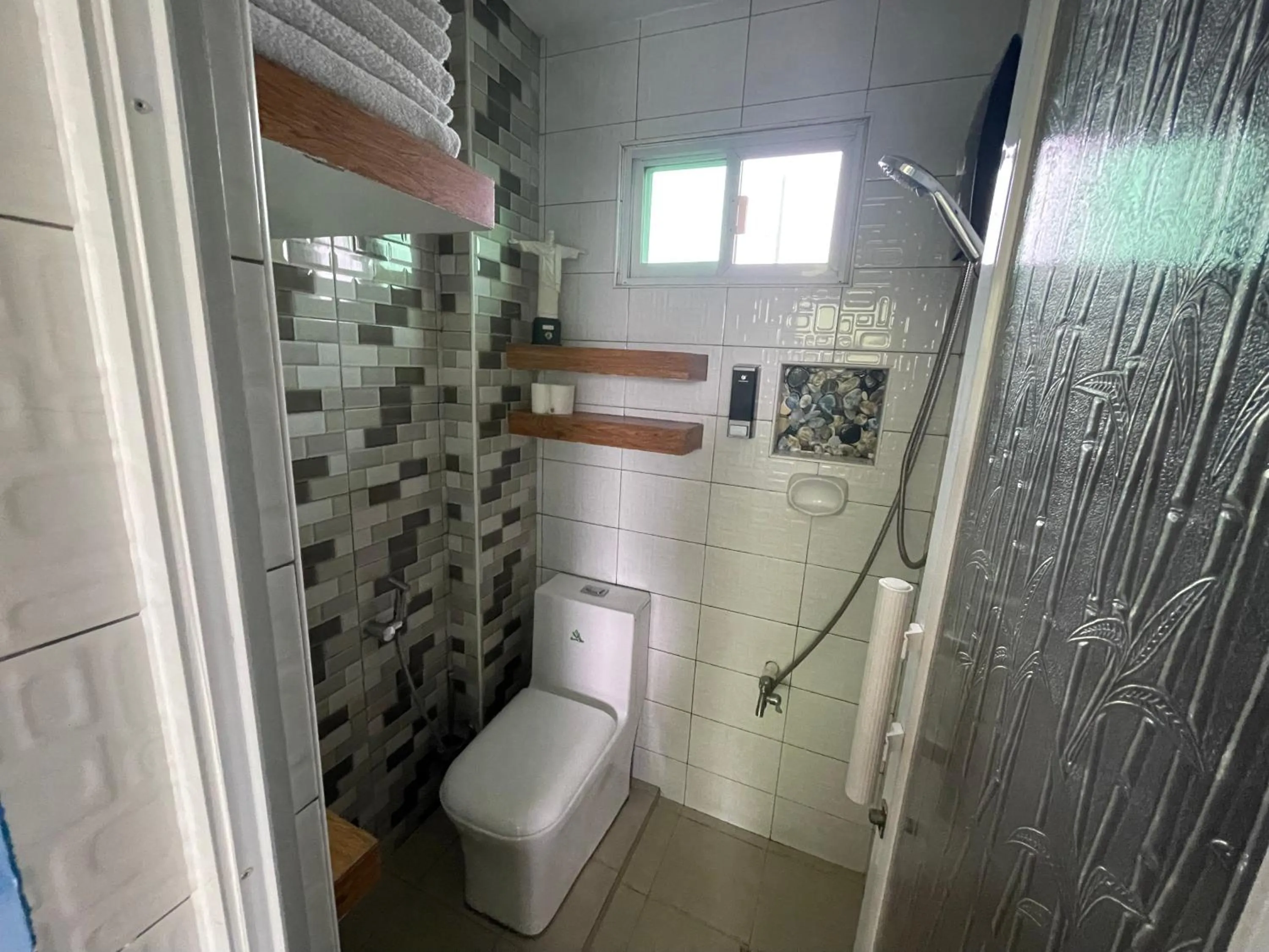 Bathroom in Italy Condotel Darasa