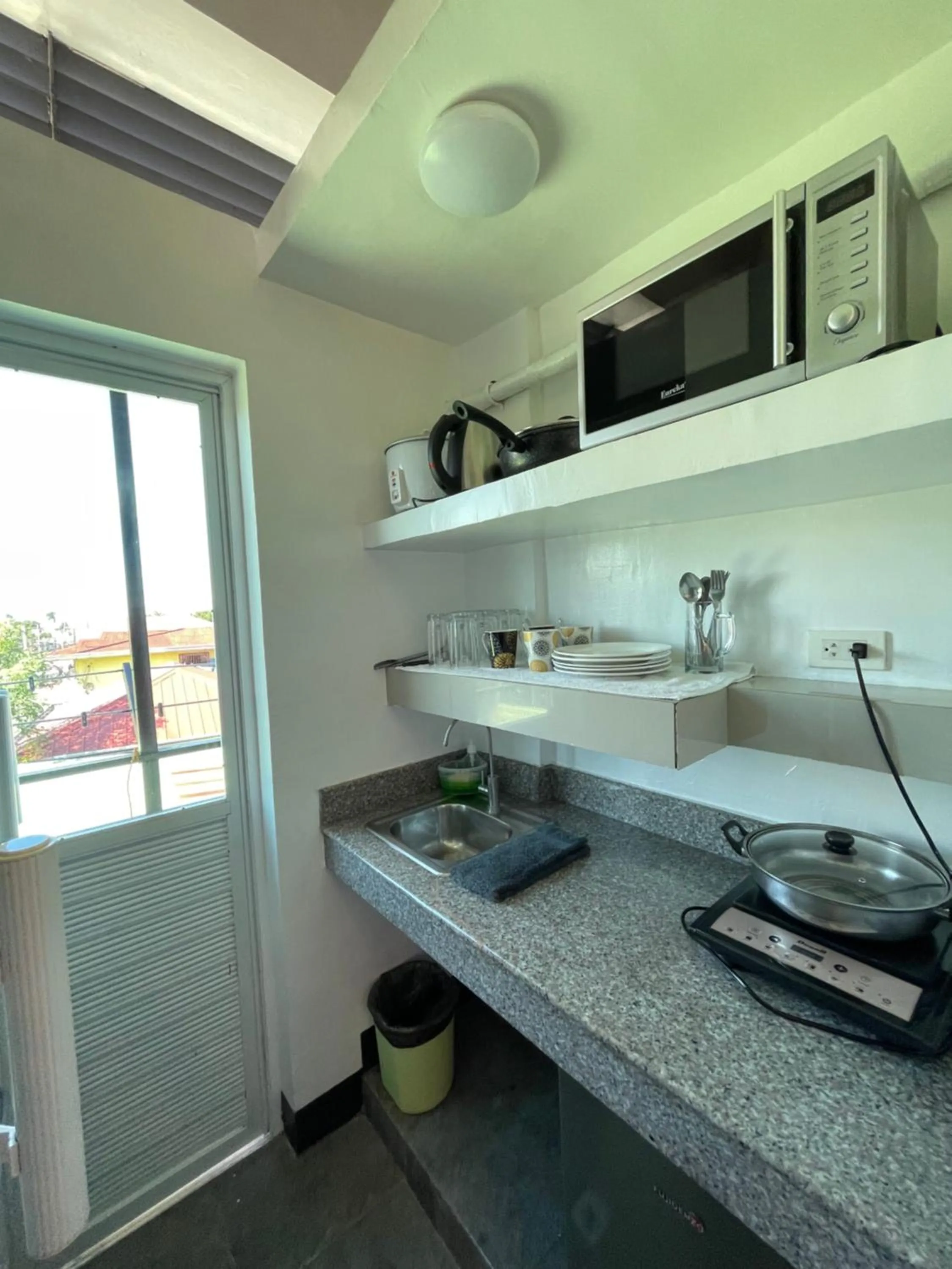 Kitchen or kitchenette in Italy Condotel Darasa