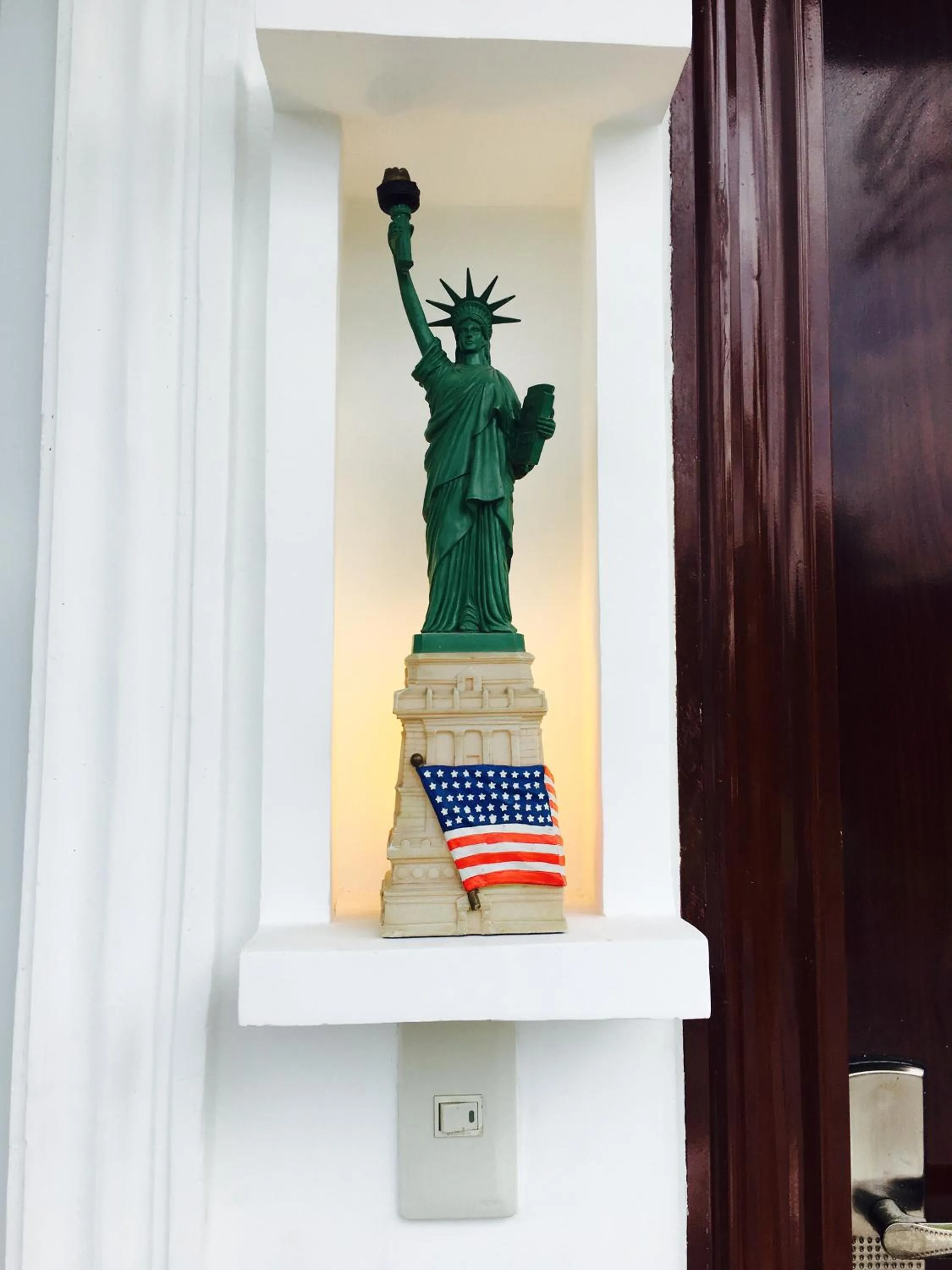 Decorative detail in Italy Condotel Darasa