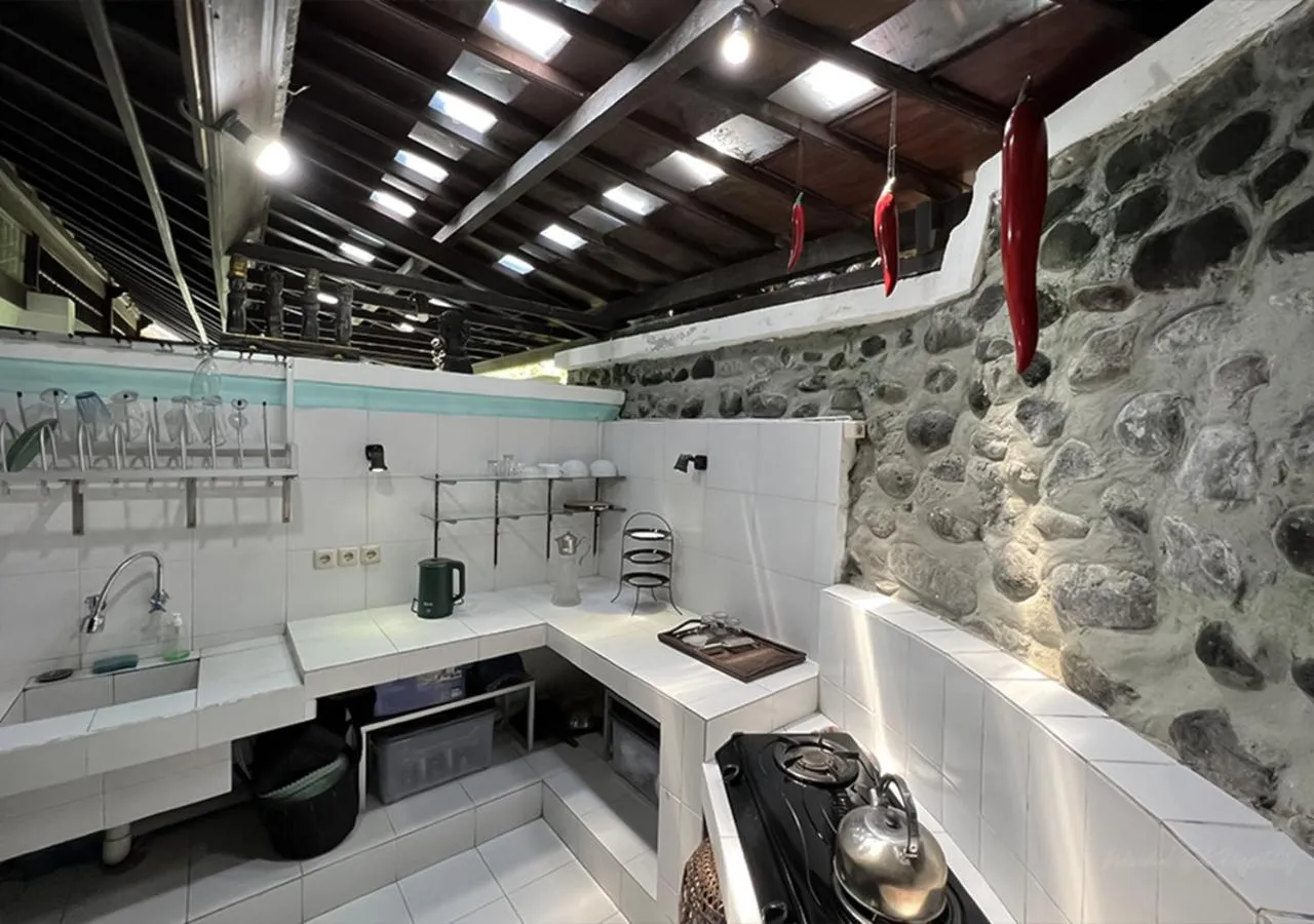 kitchen in The Mahogany Villa Ubud