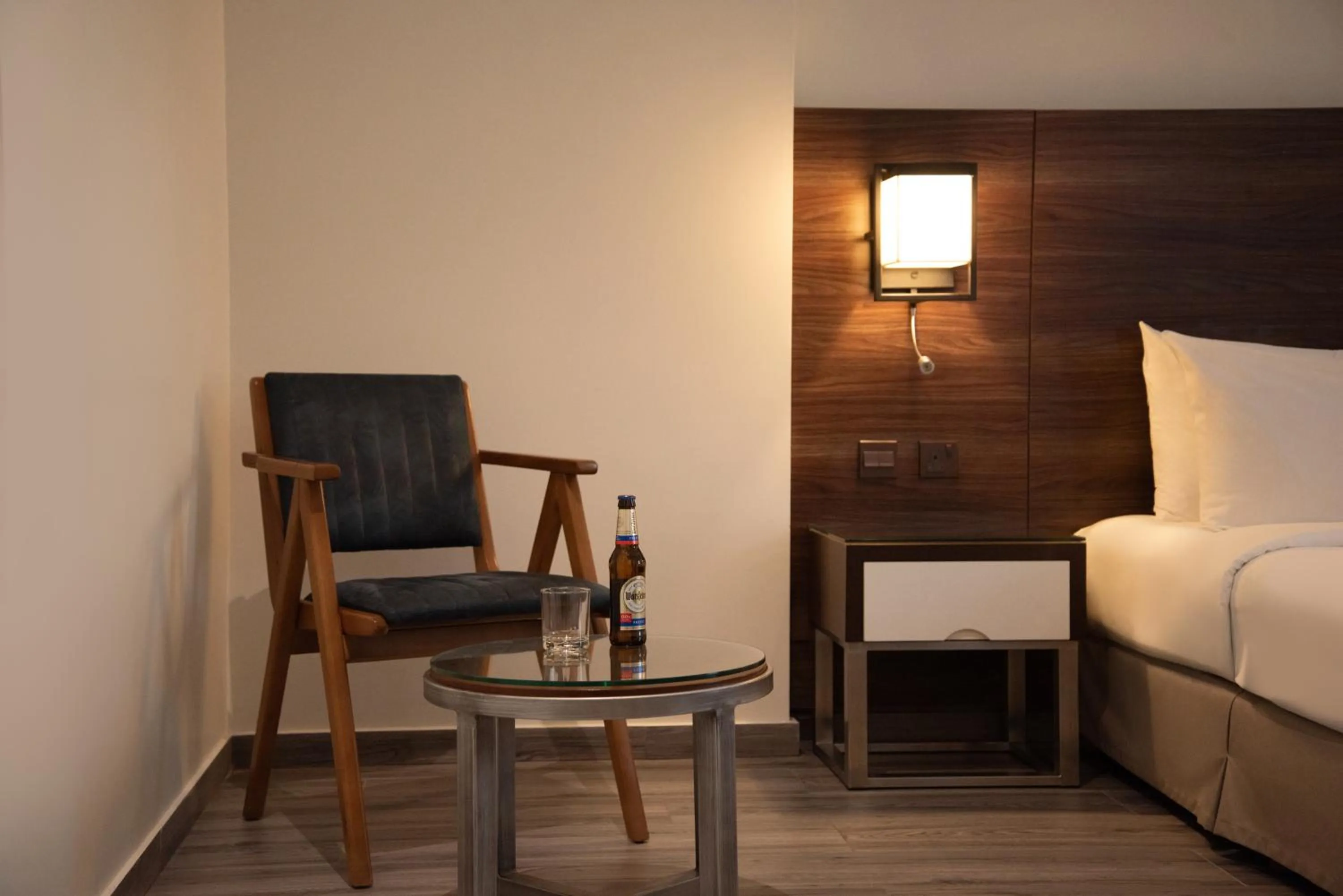 Bed in Hafawah Suites