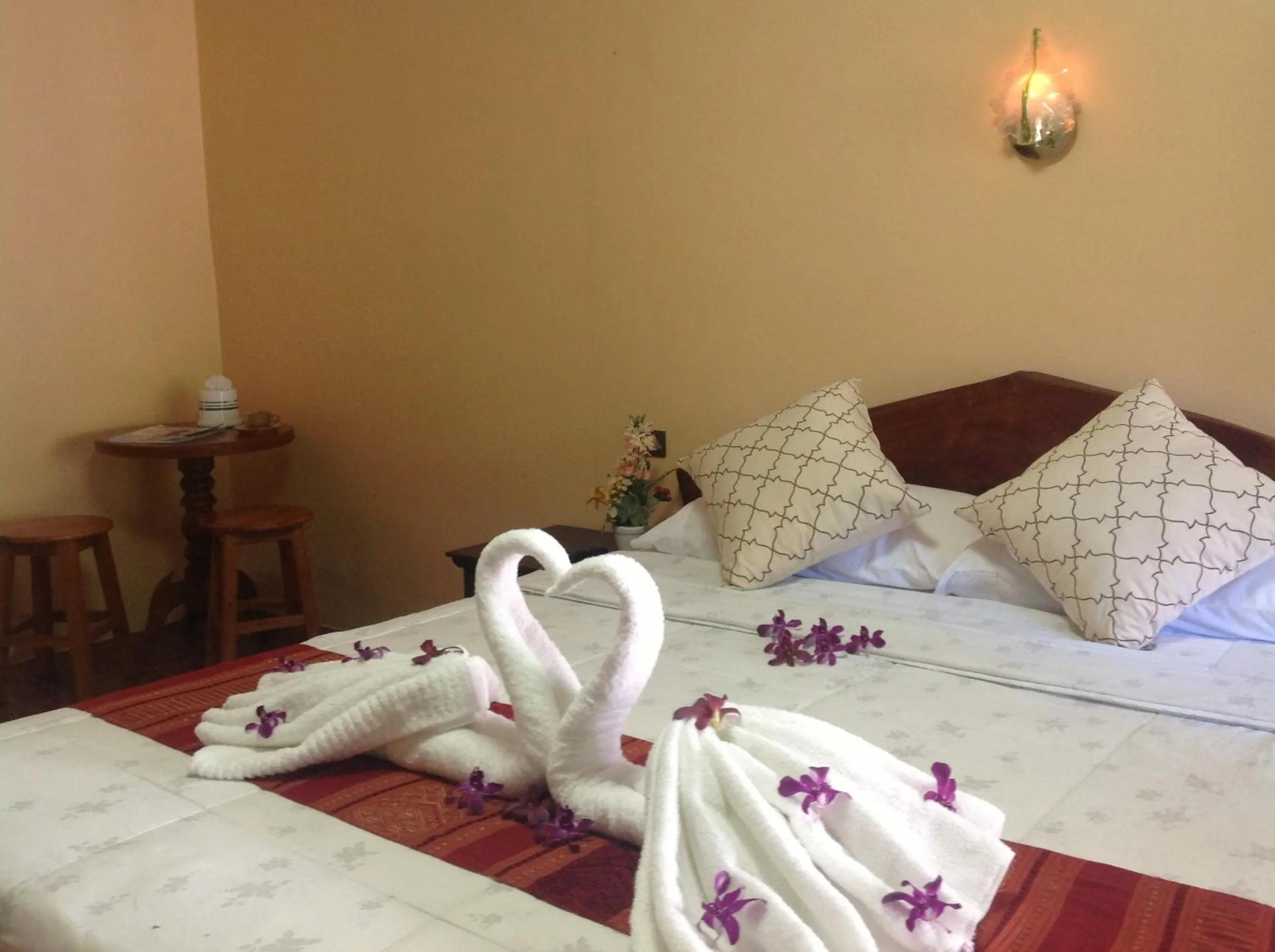 Bed in Ruan Mai Naiyang Beach Resort