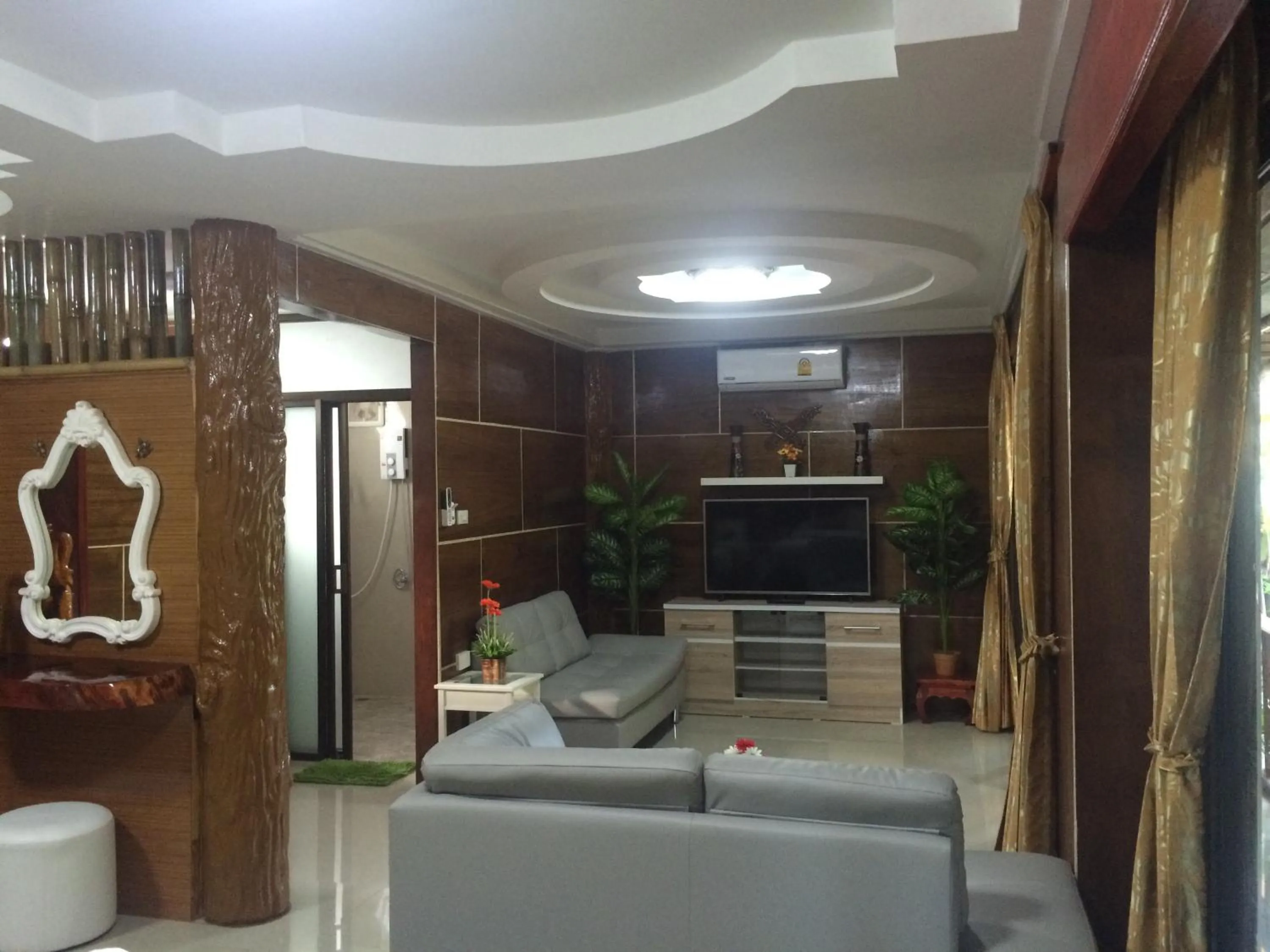 Ruan Mai Naiyang Beach Resort