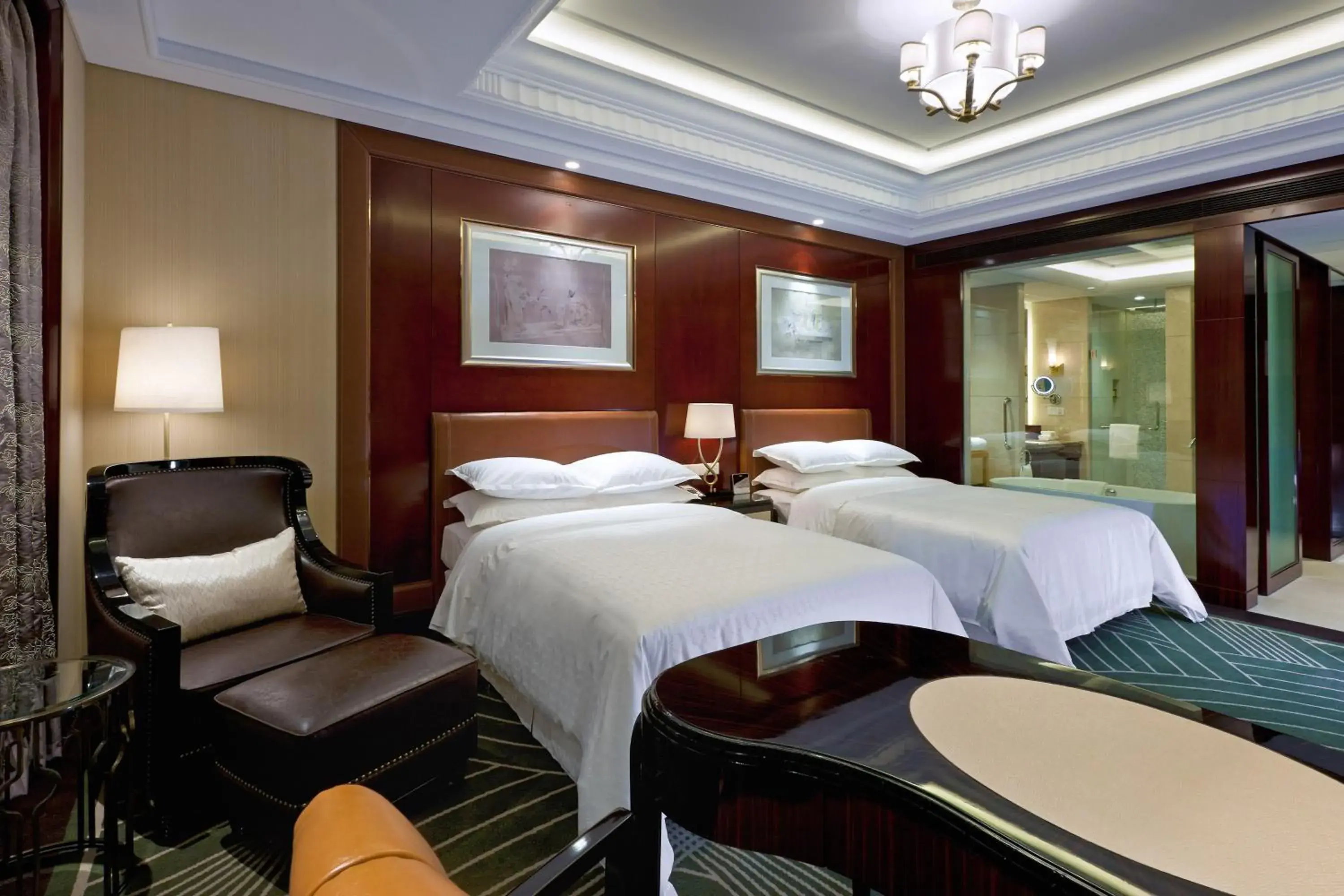 Executive Twin Room, Smoking, Executive lounge access, Guest room in Sheraton Changzhou Wujin Hotel Executive Twin Room, Smoking, Executive lounge access, Guest room in Sheraton Changzhou Wujin Hotel