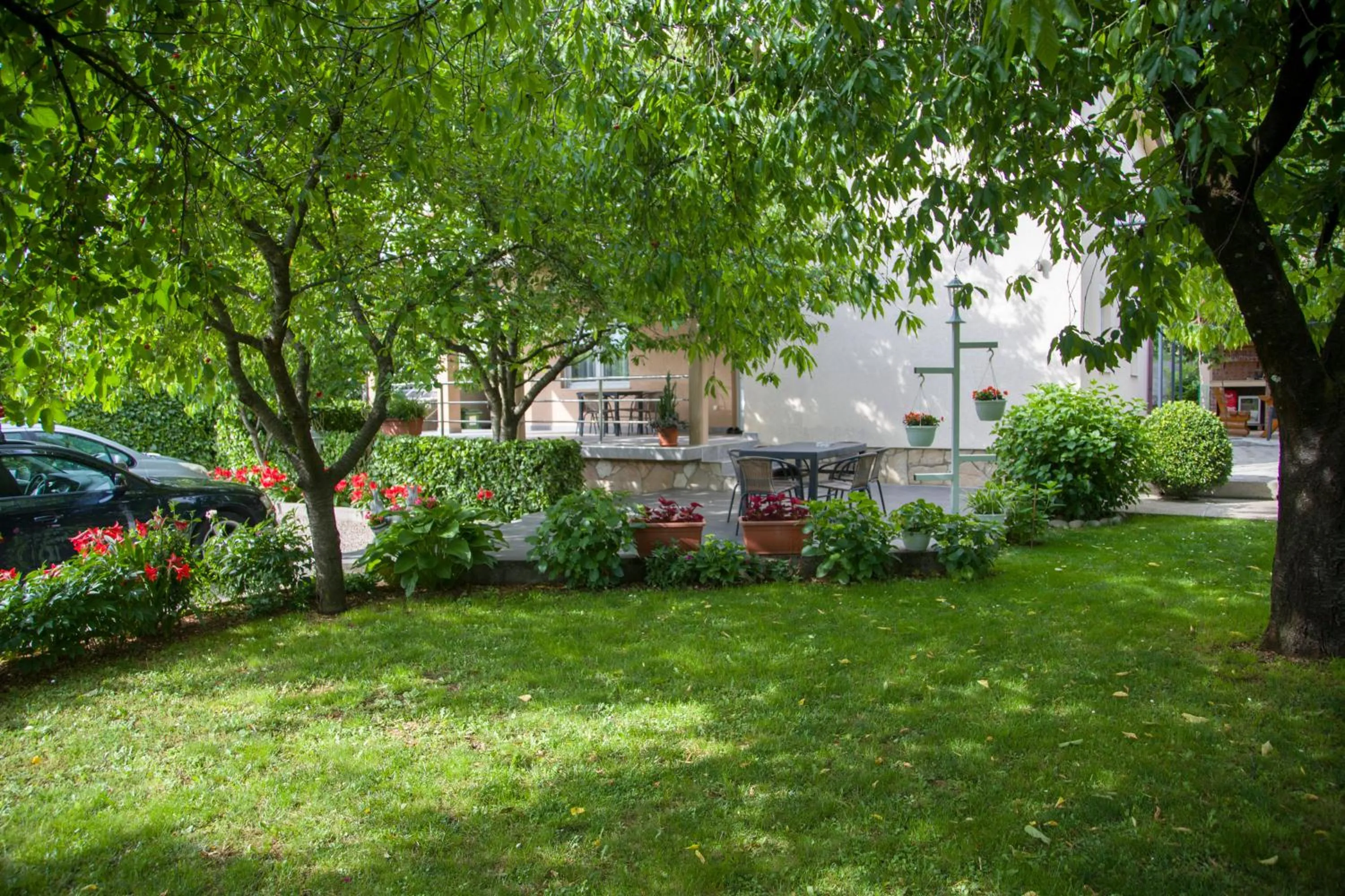 Apartment Garden