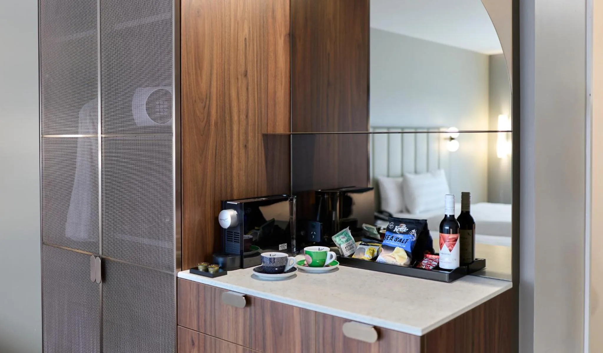 Coffee/tea facilities in PARKROYAL Melbourne Airport