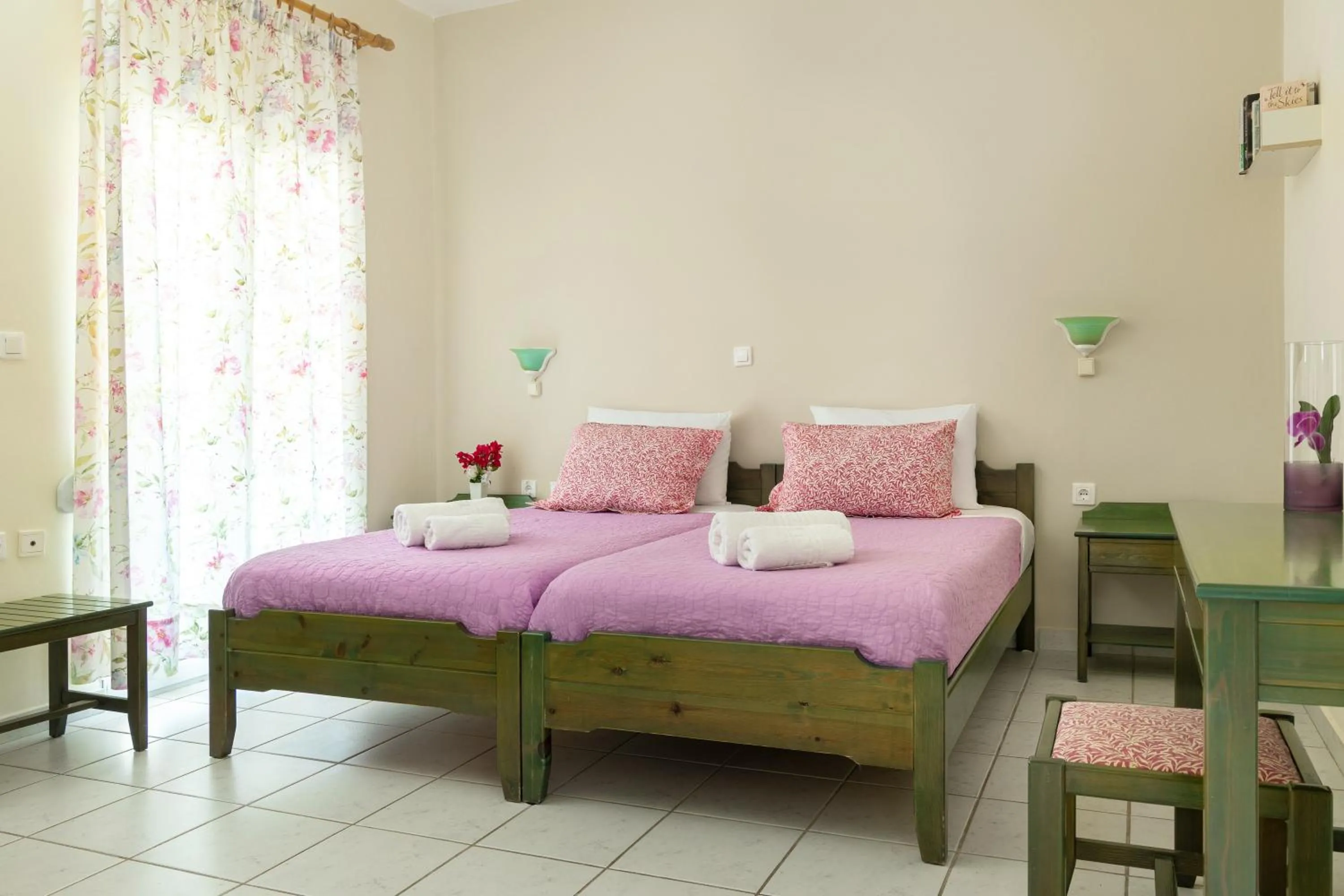 Bedroom, Bed in Armonia Apartments