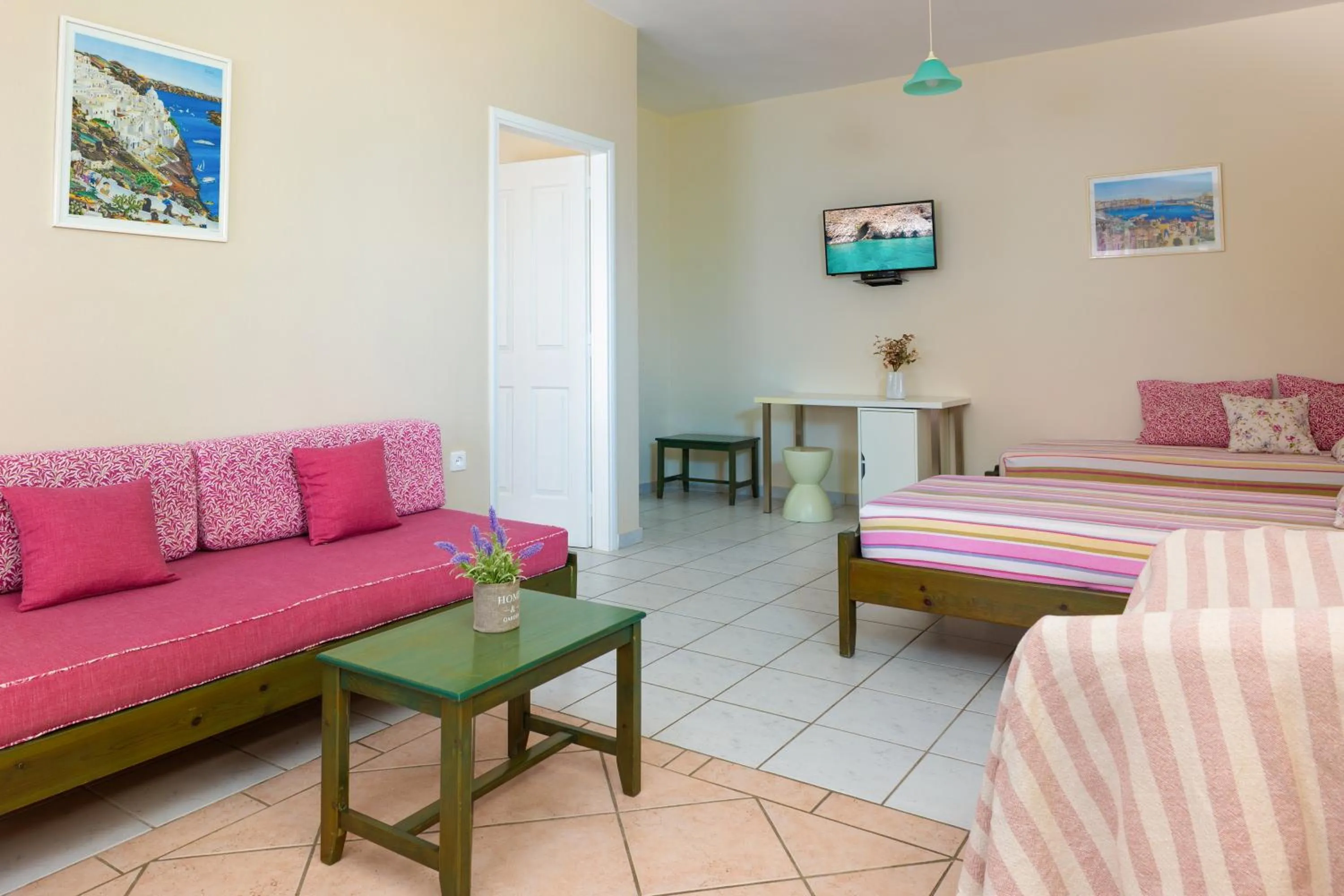 Photo of the whole room, Bed in Armonia Apartments