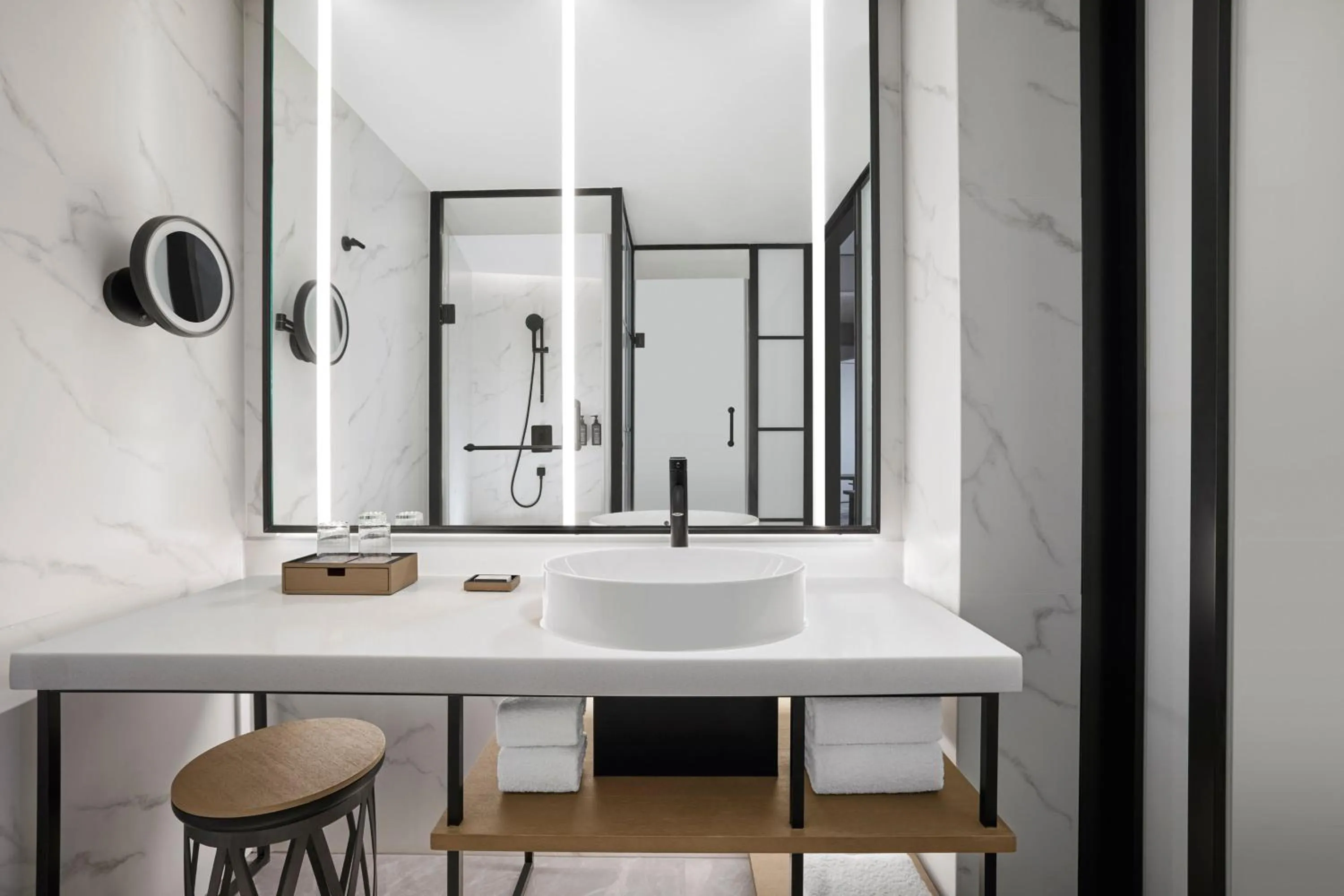 Bathroom in Sheraton Chengdu Lido Hotel