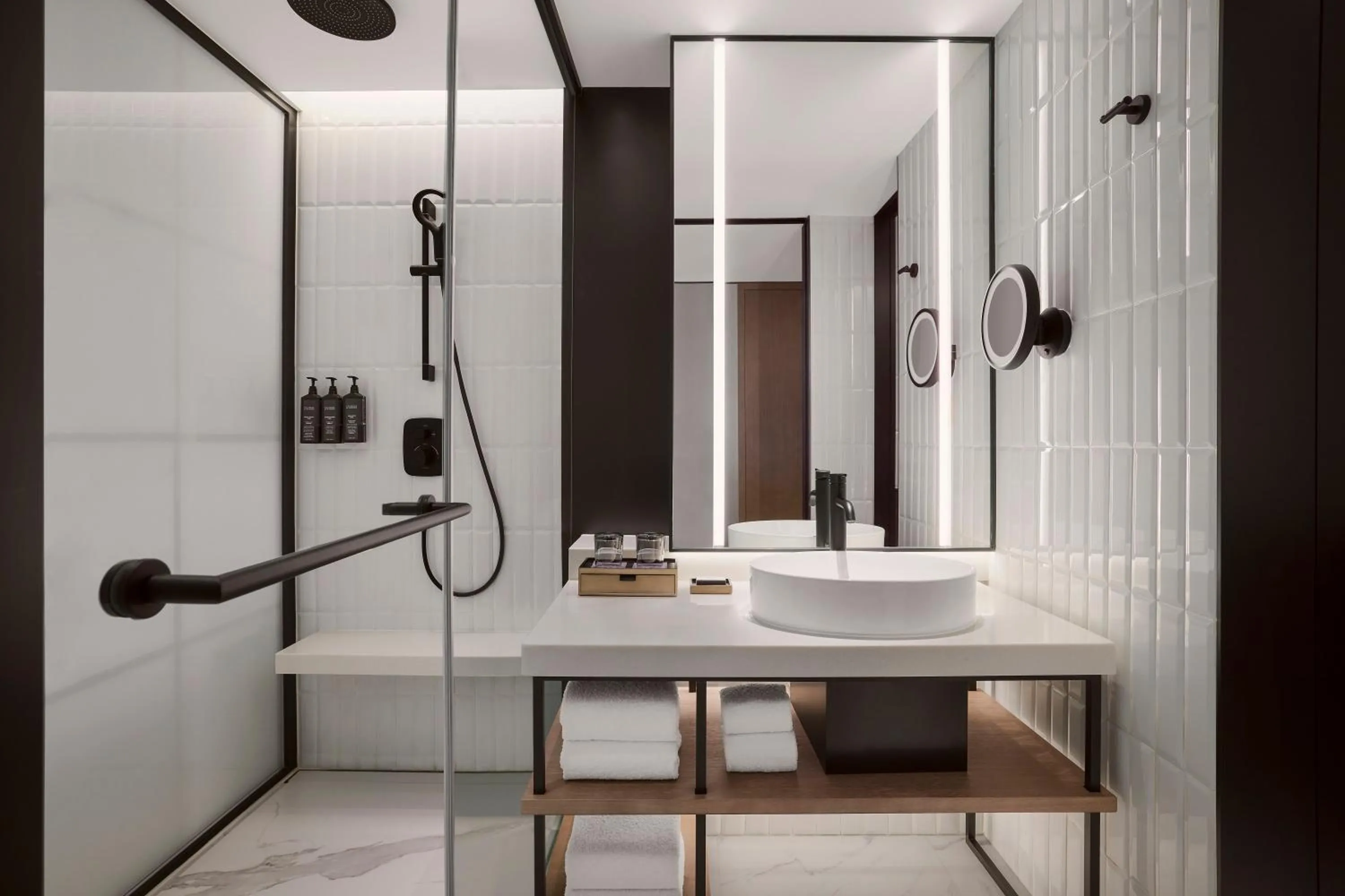 Bathroom in Sheraton Chengdu Lido Hotel