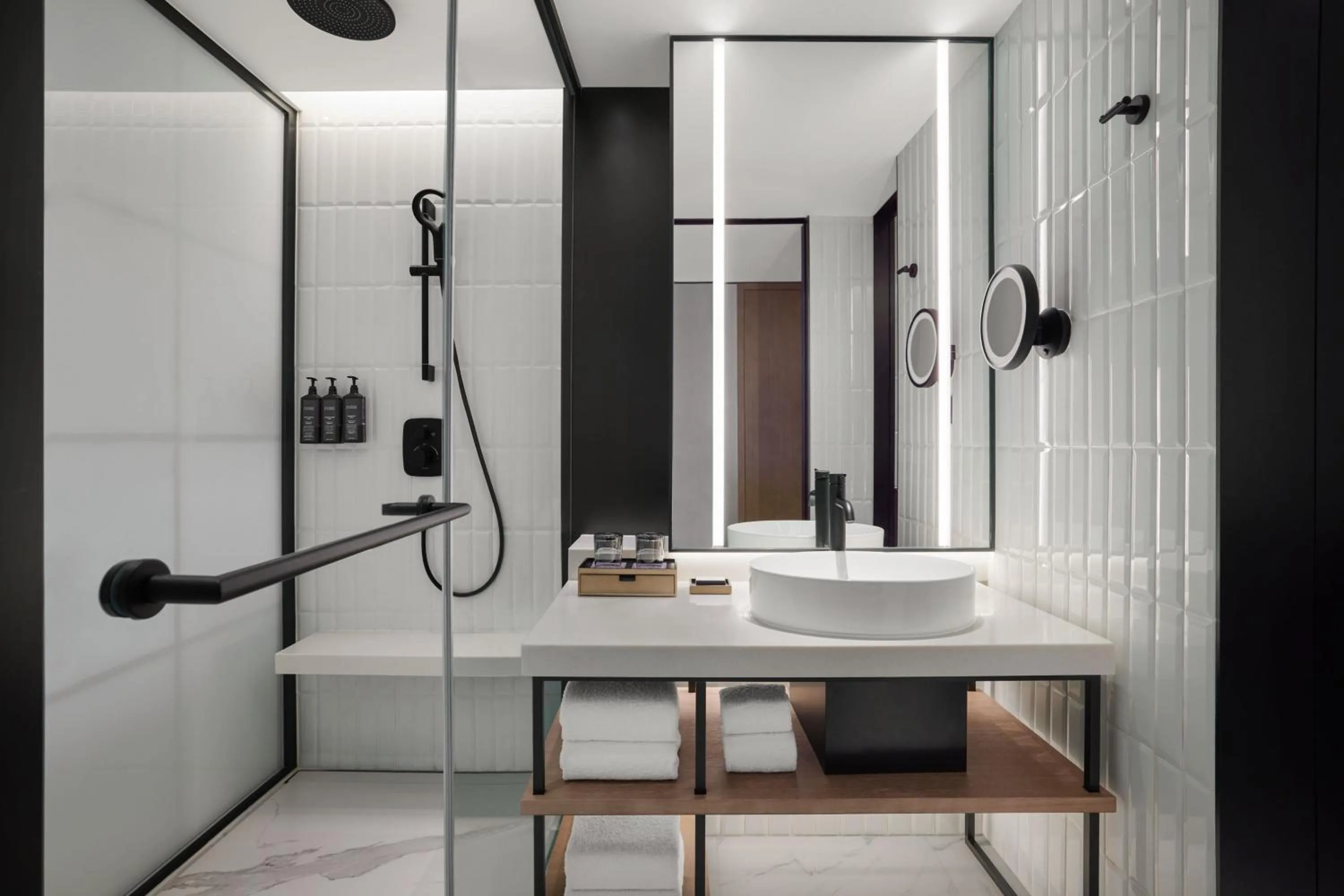 Bathroom in Sheraton Chengdu Lido Hotel