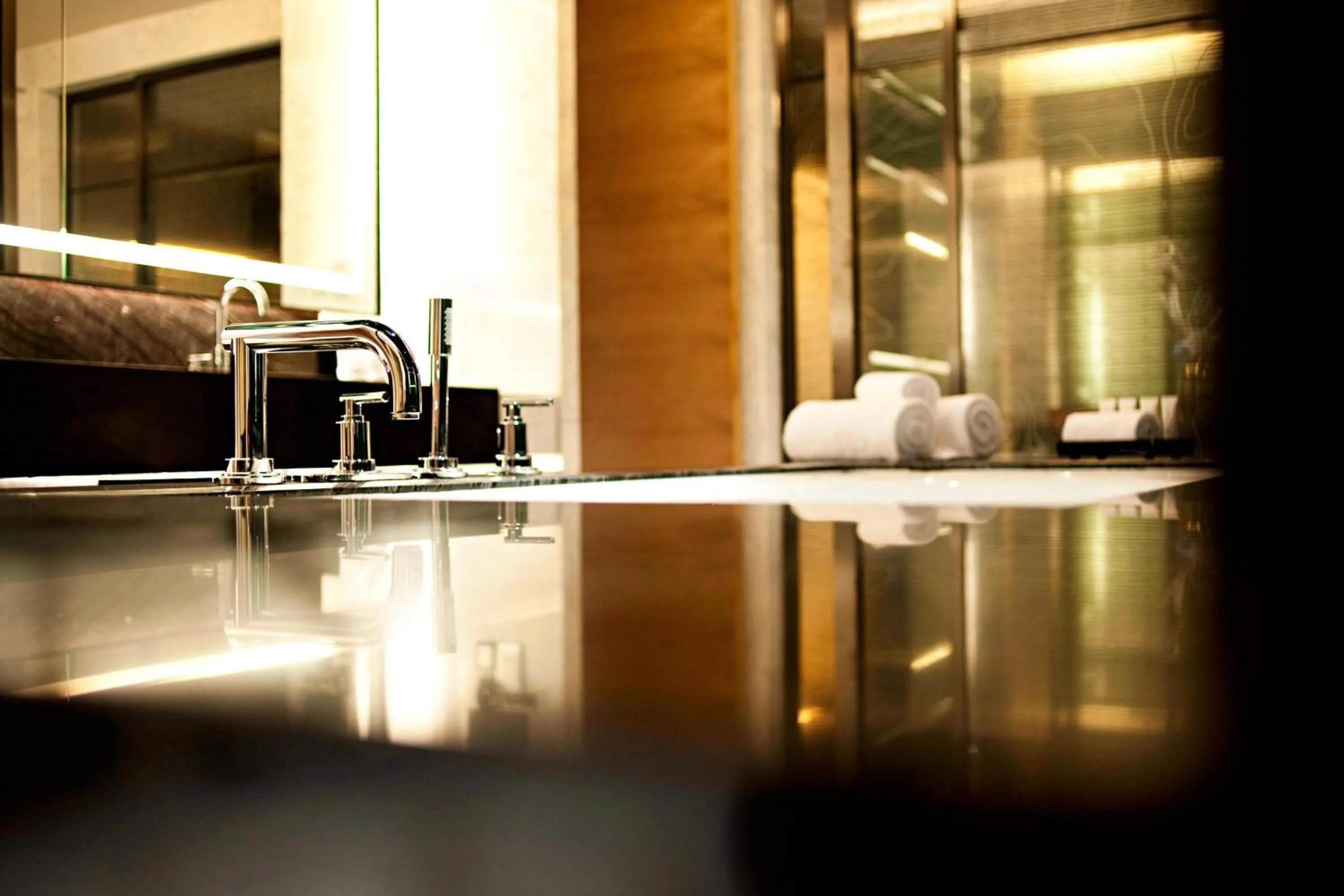 Photo of the whole room in Le Meridien Chongqing Nan'an