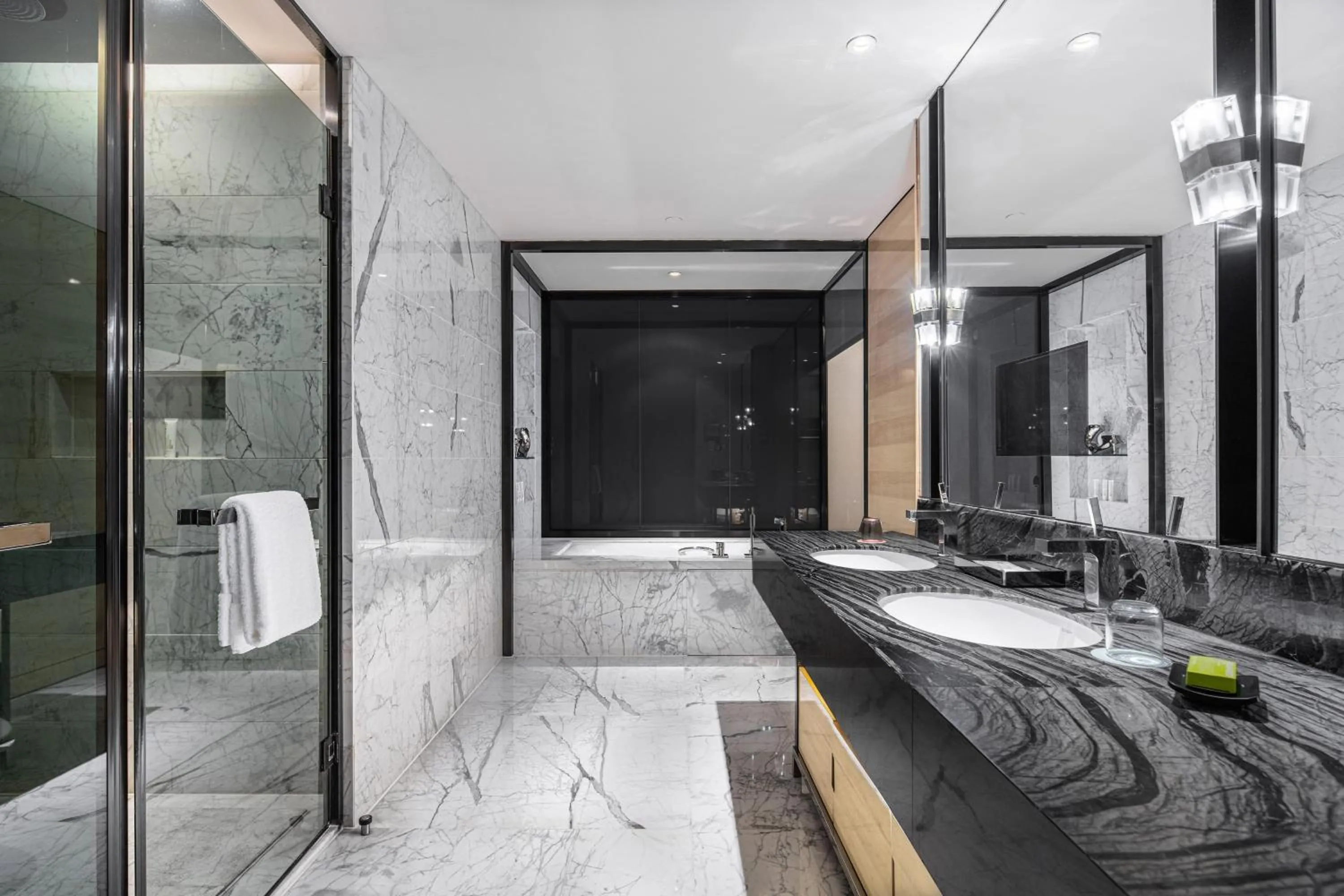 Bathroom in Le Meridien Chongqing Nan'an