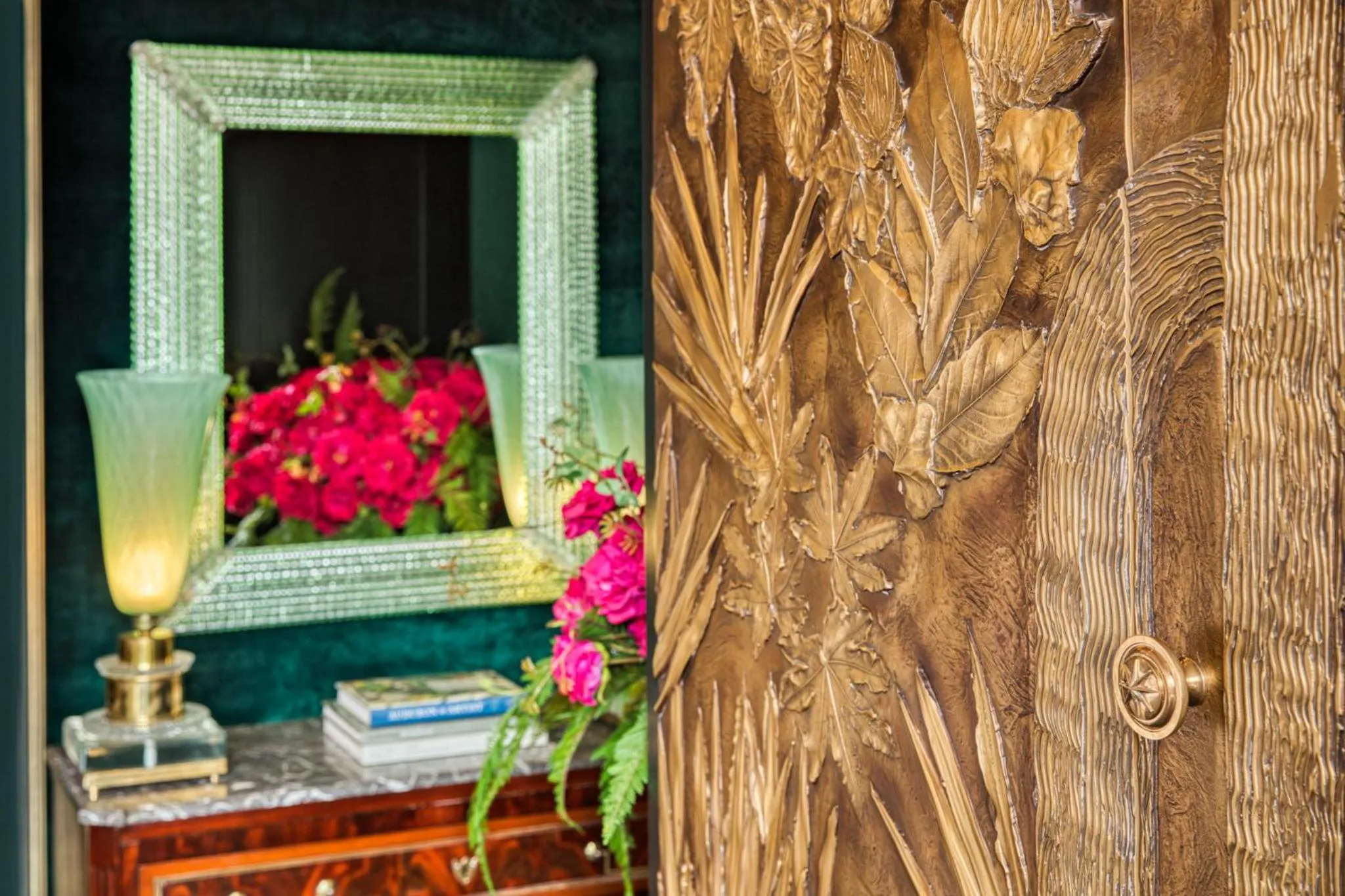 Photo of the whole room in 100 Princes Street