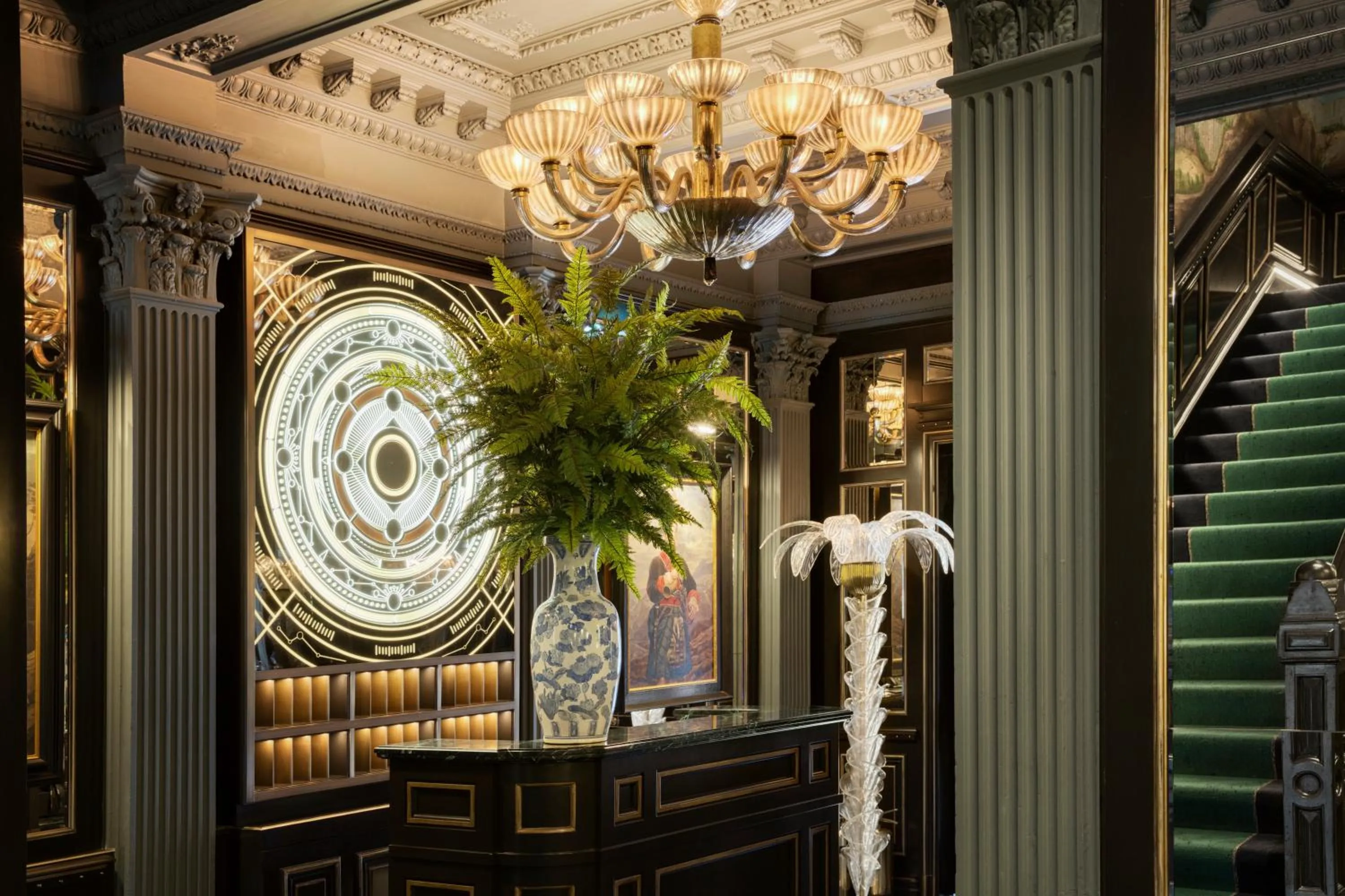 Lobby or reception in 100 Princes Street