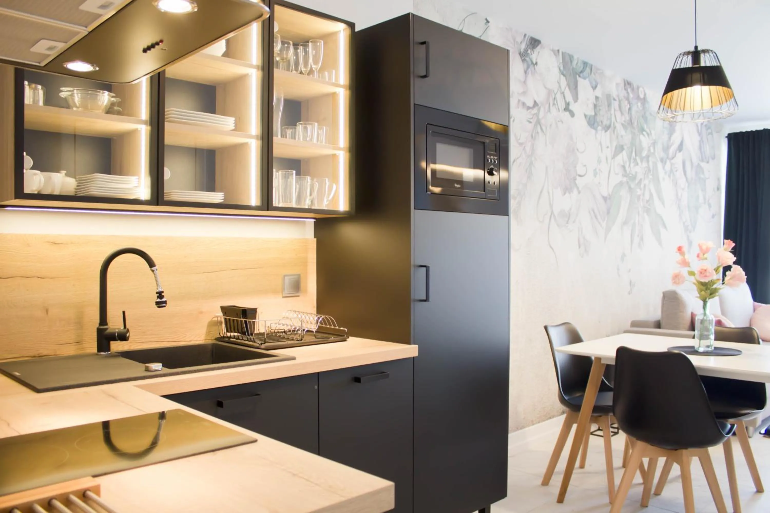 Kitchen or kitchenette in Apartamenty Nad Żylicą przy deptaku - Dream Apart