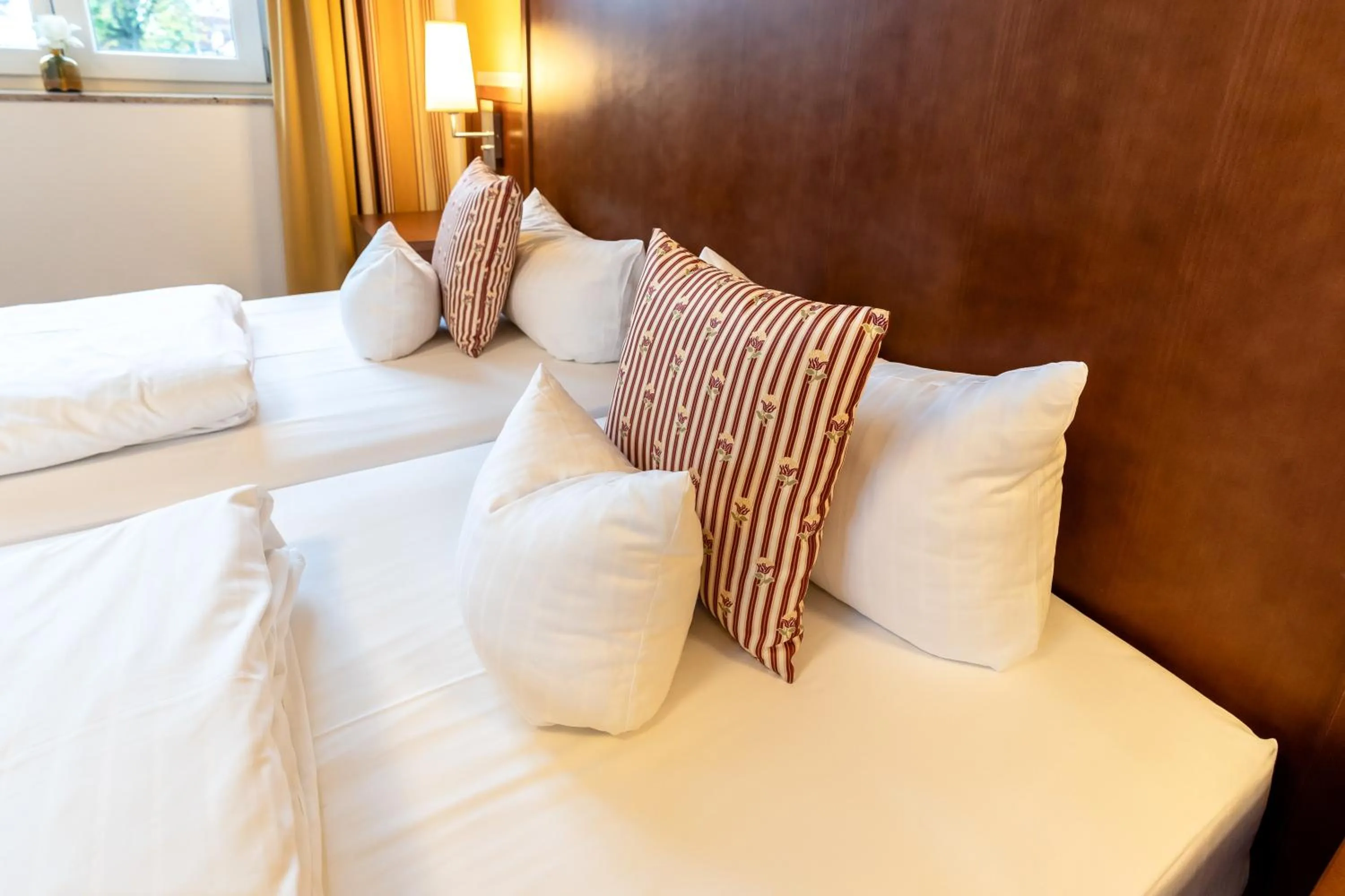 Photo of the whole room, Bed in Weichandhof