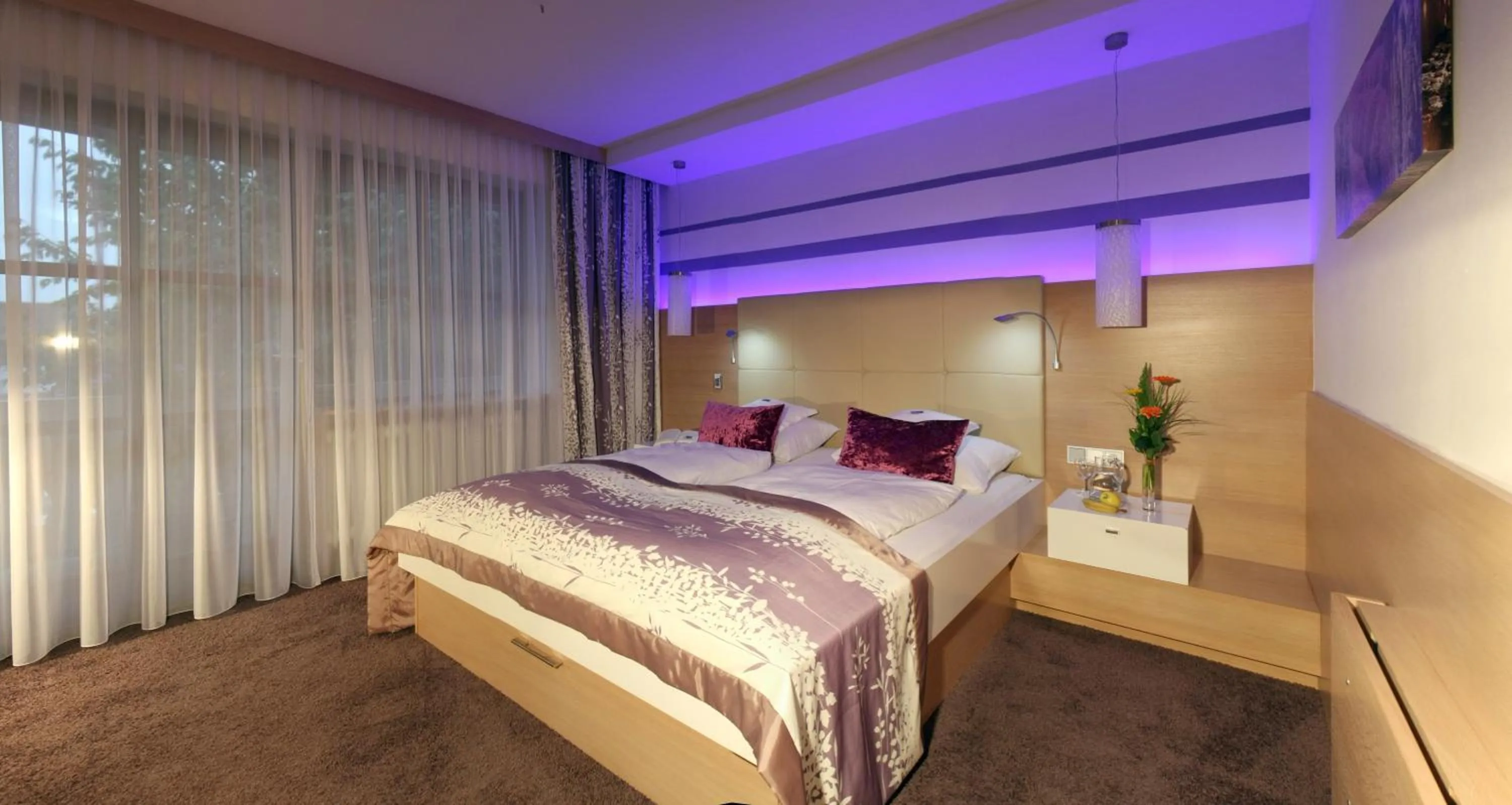 Photo of the whole room, Bed in Hotel Lenauhof