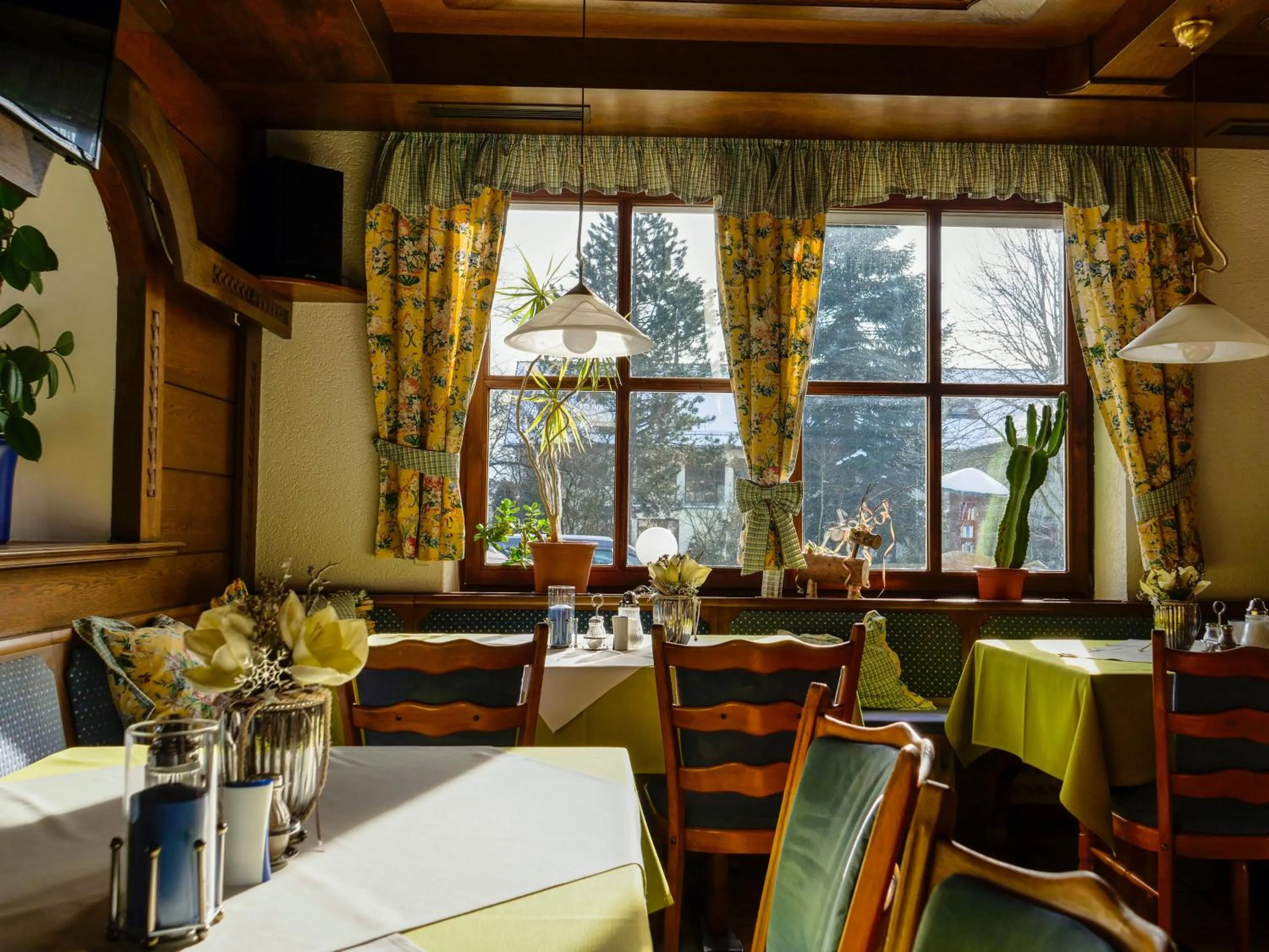 Restaurant/places to eat in Hotel Lenauhof