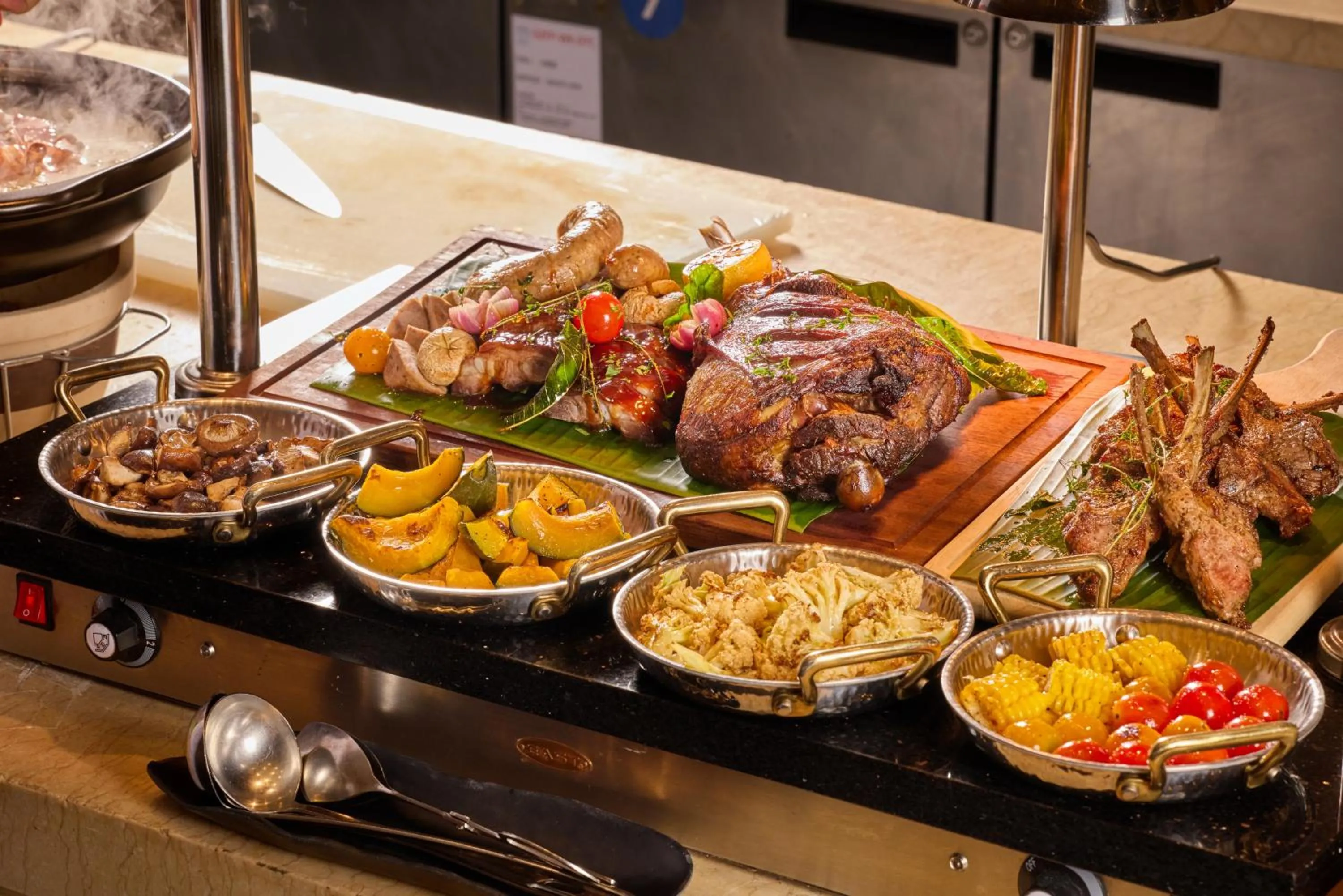 Restaurant/places to eat in Four Points by Sheraton Guangzhou Financial City, Tianhe